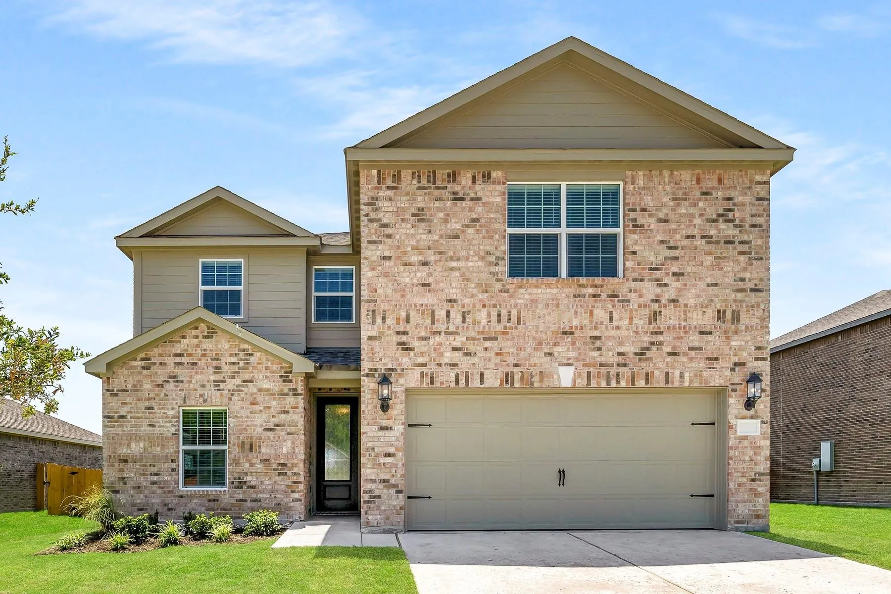 Single Family Residence For Sale in Collin County , 2100 Brentwood Drive, Anna, Texas 75409, 5 Bedrooms, 3 Bathrooms, 2 Garage spaces, 2,700 Sqft, built in 2023, Price $395,000, mls#21306275, Real Estate Agent in Anna, Homes For Sale in Collin county, Homes For Sale in Anna, Realtor in Anna Texas, Real Estate Brokerage Independent Realty Texas, Luminita Cordes Realtor