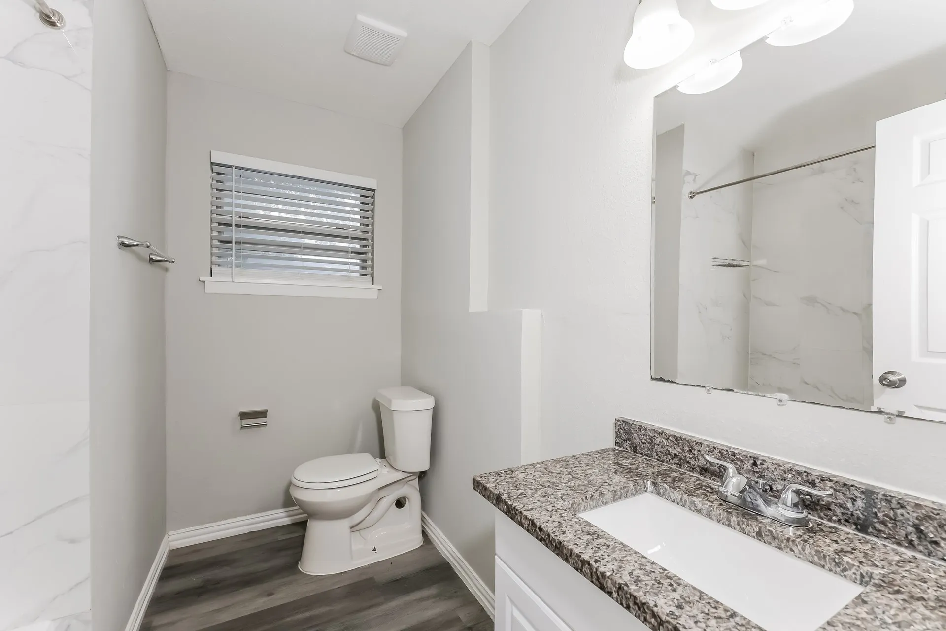 Single Family Residence For Sale in Dallas County , 1327 Templecliff Drive, Dallas, Texas 75217, 3 Bedroom, 2 Bathroom, 2 Garage spaces, 1,614 Sqft, built in 1957, mls#21305666, Real Estate Agent in Dallas, Homes For Sale in Dallas county, Homes For Sale in Dallas, Realtor in Dallas Texas, Real Estate Brokerage Independent Realty Texas, Luminita Cordes Realtor