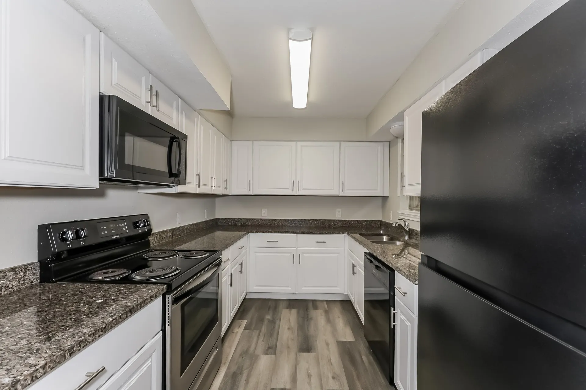 Single Family Residence For Sale in Dallas County , 1327 Templecliff Drive, Dallas, Texas 75217, 3 Bedroom, 2 Bathroom, 2 Garage spaces, 1,614 Sqft, built in 1957, mls#21305666, Real Estate Agent in Dallas, Homes For Sale in Dallas county, Homes For Sale in Dallas, Realtor in Dallas Texas, Real Estate Brokerage Independent Realty Texas, Luminita Cordes Realtor