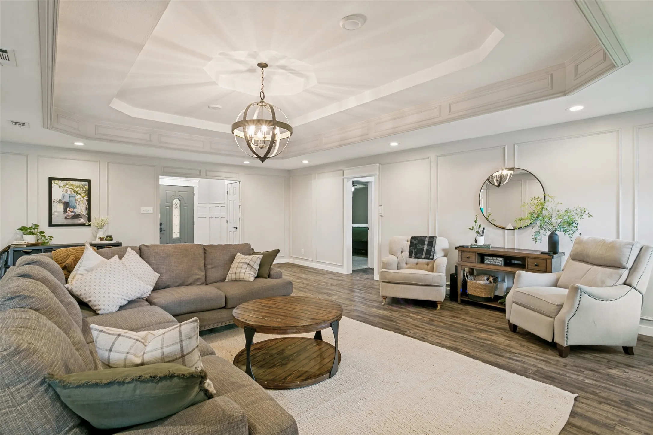 Single Family Residence For Sale in Tarrant County , 7250 Boca Raton Drive, North Richland Hills, Texas 76182, 3 Bedroom, 2 Bathroom, 2 Garage spaces, 2,292 Sqft, built in 1984, mls#21304165, Real Estate Agent in North Richland Hills, Homes For Sale in Tarrant county, Homes For Sale in North Richland Hills, Realtor in North Richland Hills Texas, Real Estate Brokerage Independent Realty Texas, Luminita Cordes Realtor