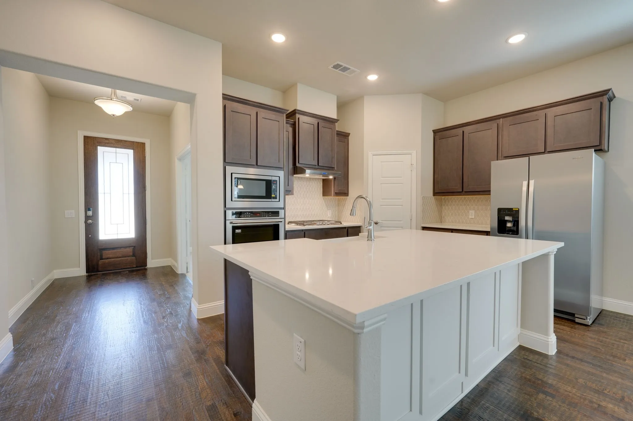 Single Family Residence For Rent in Denton County , 16417 Garden Drive, Celina, Texas 75009, 3 Bedrooms, 2 Bathrooms, 2 Garage spaces, 1,954 Sqft, built in 2022, Price $2,500, mls#21306305, Real Estate Agent in Celina, Homes For Rent in Denton county, Homes For Rent in Celina, Realtor in Celina Texas, Real Estate Brokerage Independent Realty Texas, Luminita Cordes Realtor