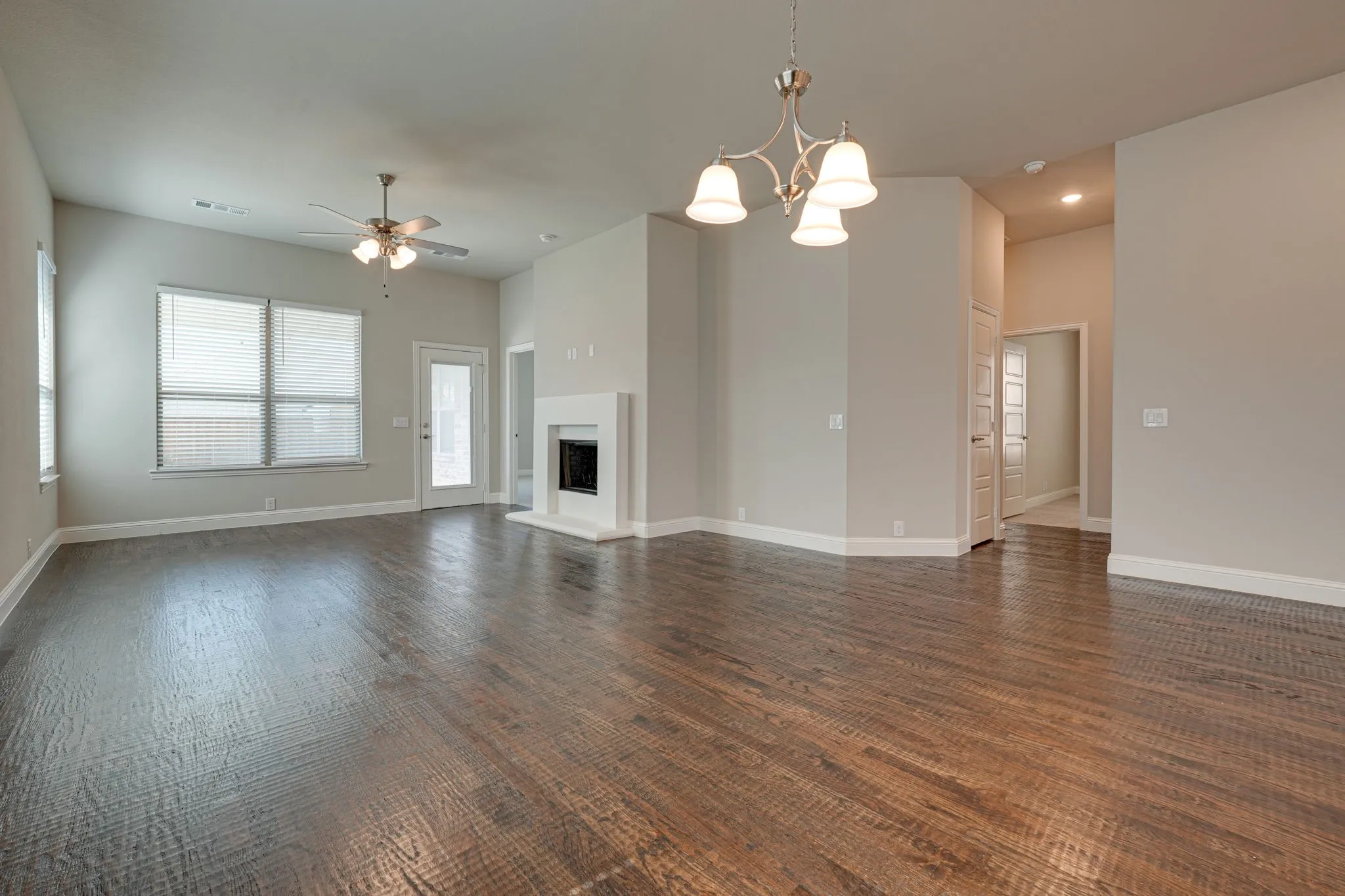 Single Family Residence For Rent in Denton County , 16417 Garden Drive, Celina, Texas 75009, 3 Bedrooms, 2 Bathrooms, 2 Garage spaces, 1,954 Sqft, built in 2022, Price $2,500, mls#21306305, Real Estate Agent in Celina, Homes For Rent in Denton county, Homes For Rent in Celina, Realtor in Celina Texas, Real Estate Brokerage Independent Realty Texas, Luminita Cordes Realtor