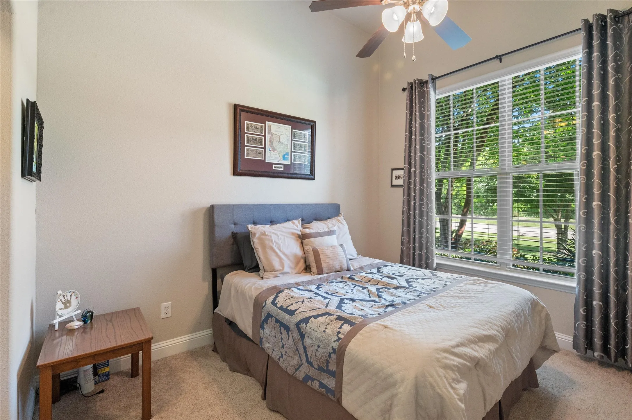 Single Family Residence For Sale in Dallas County , 341 Vista Park Drive, Sunnyvale, Texas 75182, 5 Bedroom, 5 Bathroom, 3 Garage spaces, 3,597 Sqft, built in 2015, mls#21304132, Real Estate Agent in Sunnyvale, Homes For Sale in Dallas county, Homes For Sale in Sunnyvale, Realtor in Sunnyvale Texas, Real Estate Brokerage Independent Realty Texas, Luminita Cordes Realtor
