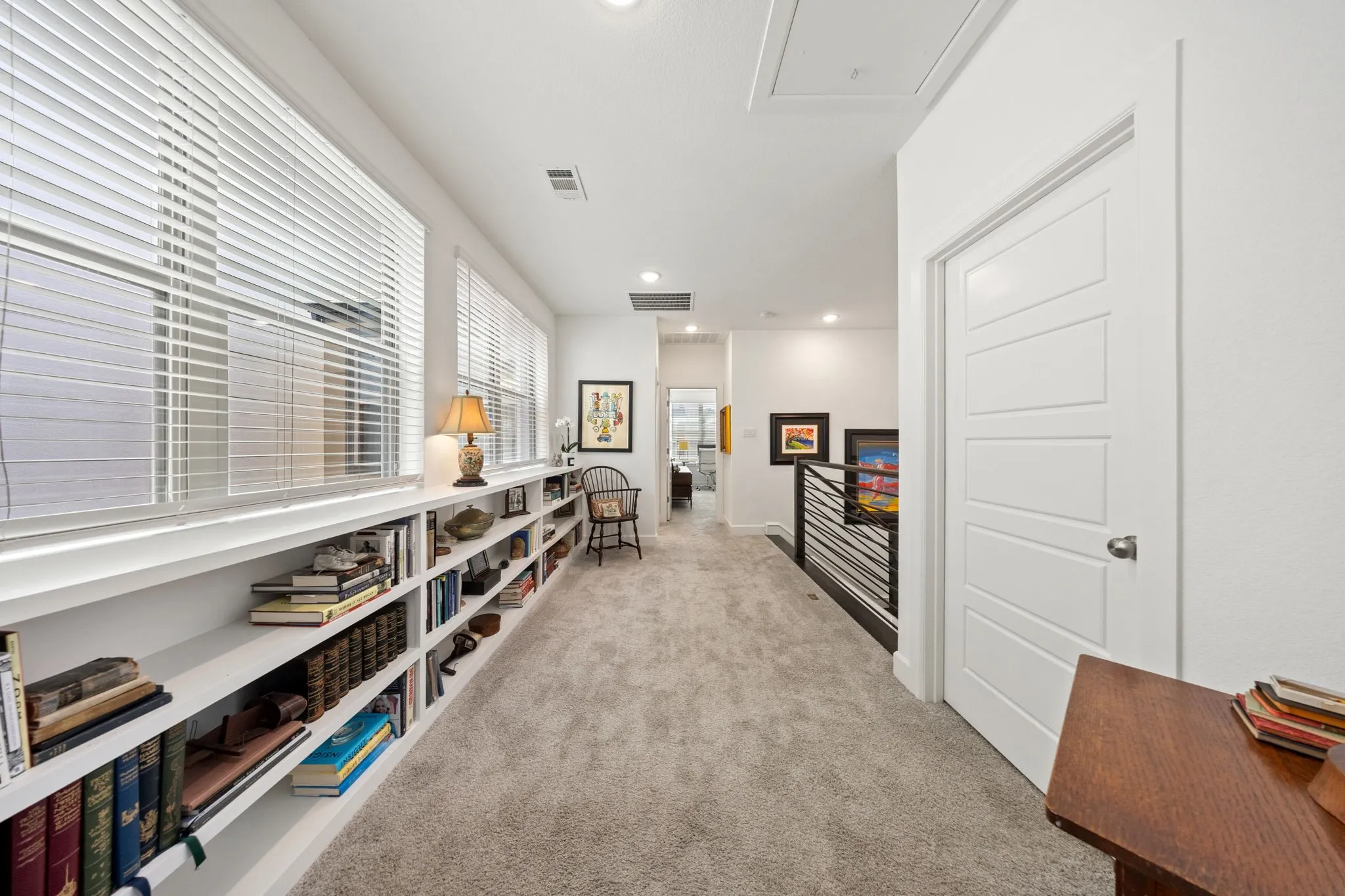 Single Family Residence For Sale in Dallas County , 620 Aspen Valley Lane, Dallas, Texas 75208, 3 Bedroom, 3 Bathroom, 2 Garage spaces, 2,174 Sqft, built in 2020, mls#21303224, Real Estate Agent in Dallas, Homes For Sale in Dallas county, Homes For Sale in Dallas, Realtor in Dallas Texas, Real Estate Brokerage Independent Realty Texas, Luminita Cordes Realtor