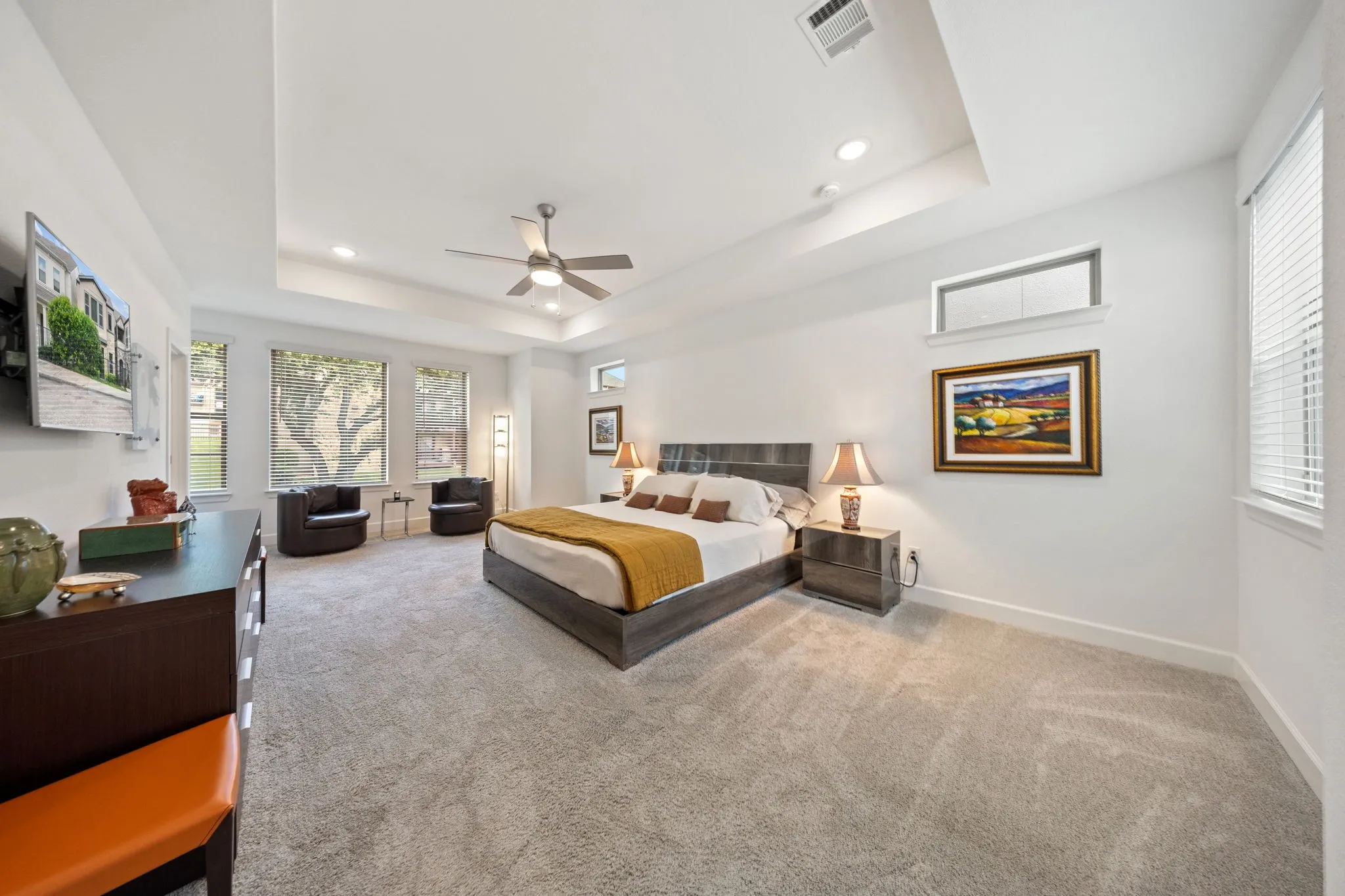 Single Family Residence For Sale in Dallas County , 620 Aspen Valley Lane, Dallas, Texas 75208, 3 Bedroom, 3 Bathroom, 2 Garage spaces, 2,174 Sqft, built in 2020, mls#21303224, Real Estate Agent in Dallas, Homes For Sale in Dallas county, Homes For Sale in Dallas, Realtor in Dallas Texas, Real Estate Brokerage Independent Realty Texas, Luminita Cordes Realtor