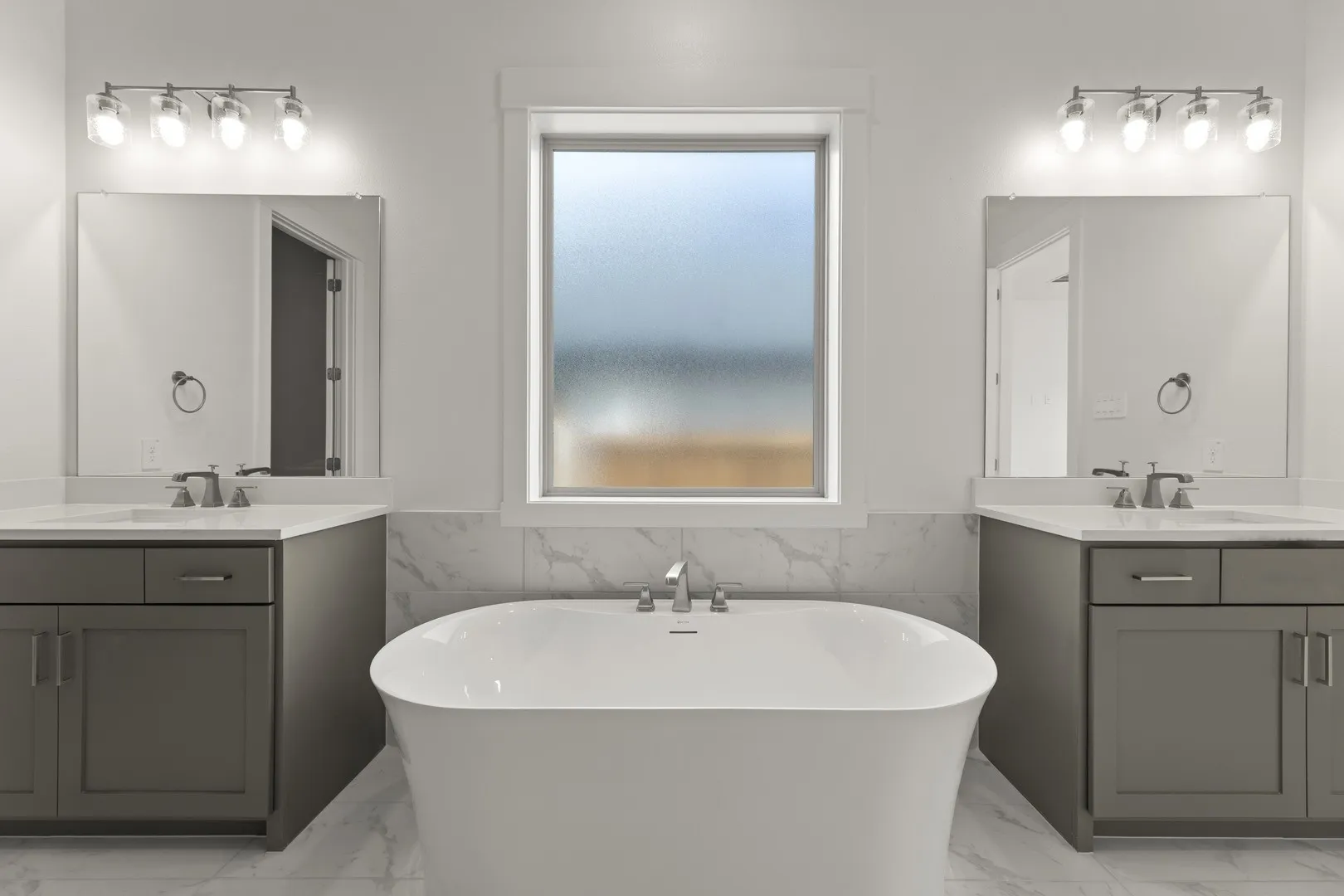20. 1831 Gem - Bath (4)