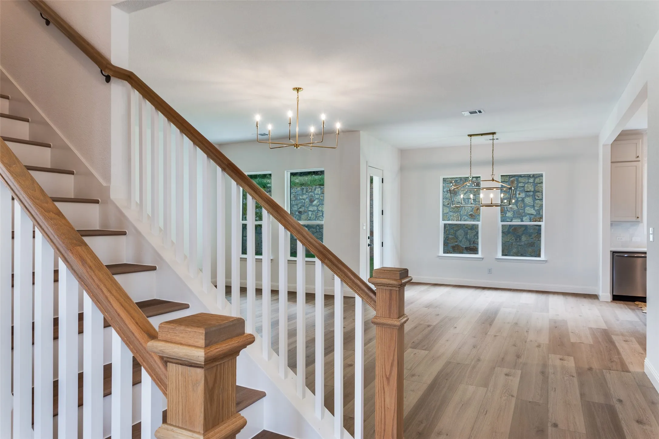 Single Family Residence For Sale in Tarrant County , 622 Sterling Court, Benbrook, Texas 76126, 4 Bedroom, 3 Bathroom, 2 Garage spaces, 2,714 Sqft, built in 2025, Price $625,000, mls#21306273, Real Estate Agent in Benbrook, Homes For Sale in Tarrant county, Homes For Sale in Benbrook, Realtor in Benbrook Texas, Real Estate Brokerage Independent Realty Texas, Luminita Cordes Realtor
