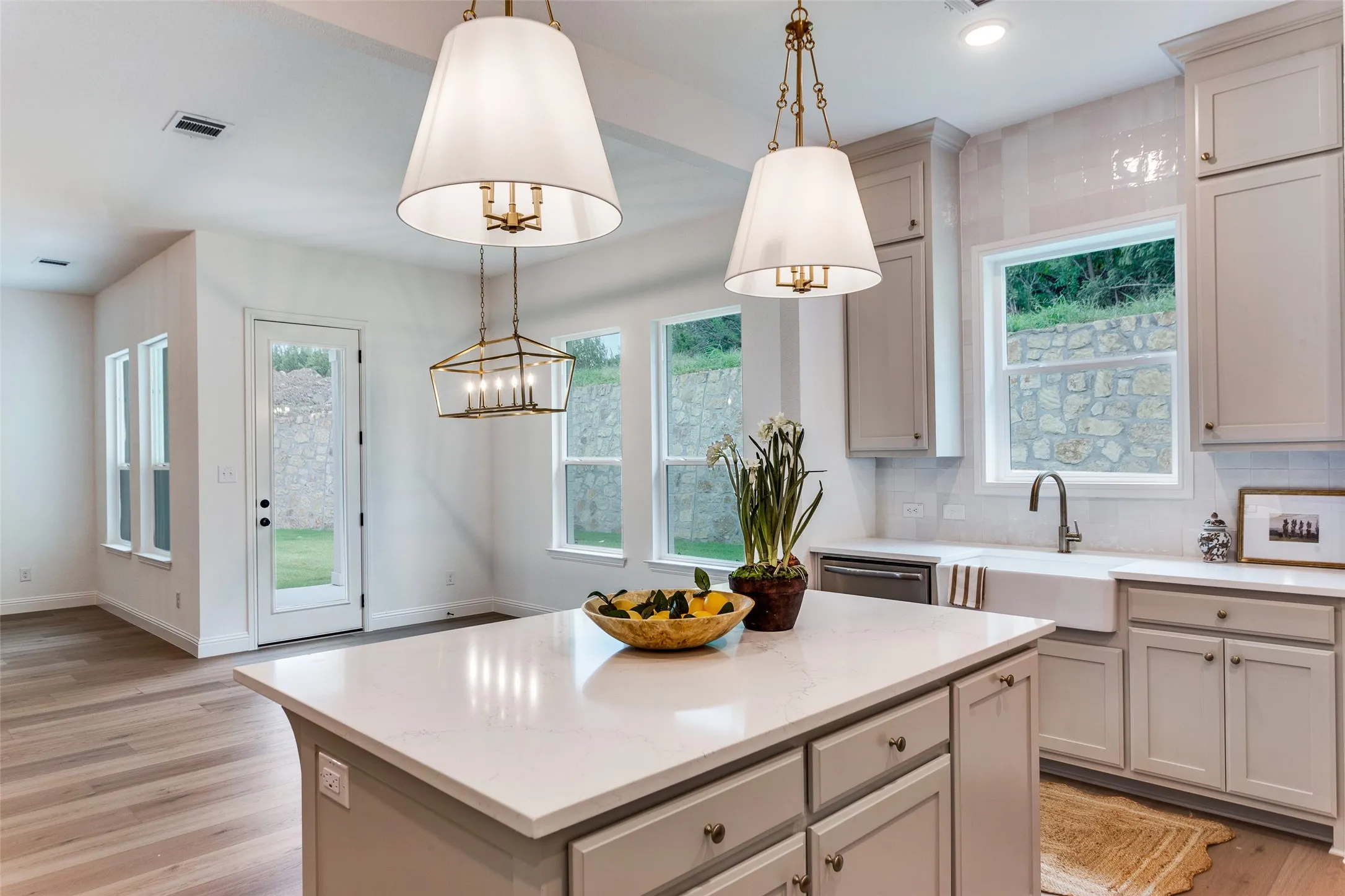 Single Family Residence For Sale in Tarrant County , 622 Sterling Court, Benbrook, Texas 76126, 4 Bedroom, 3 Bathroom, 2 Garage spaces, 2,714 Sqft, built in 2025, Price $625,000, mls#21306273, Real Estate Agent in Benbrook, Homes For Sale in Tarrant county, Homes For Sale in Benbrook, Realtor in Benbrook Texas, Real Estate Brokerage Independent Realty Texas, Luminita Cordes Realtor