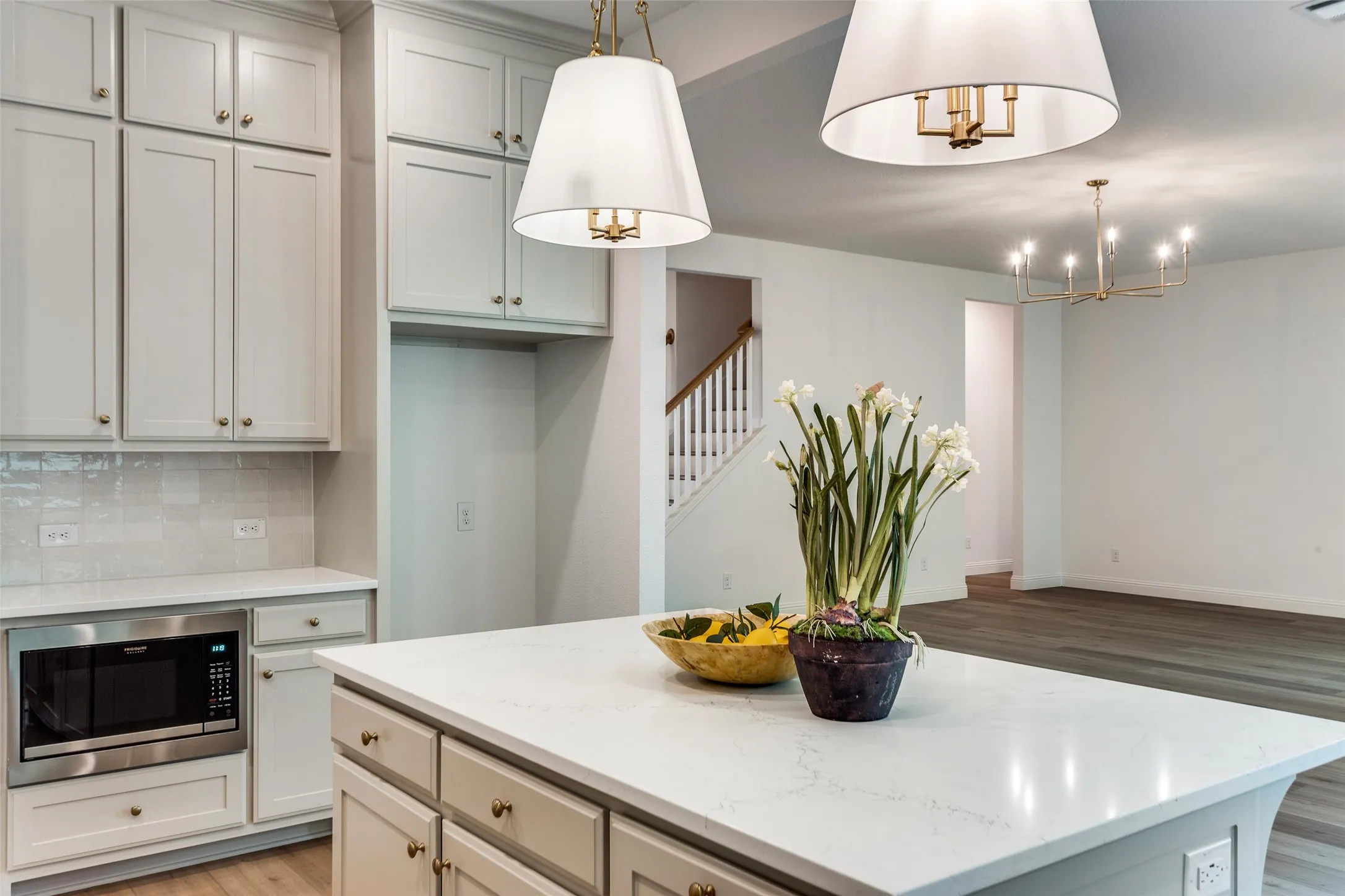 Single Family Residence For Sale in Tarrant County , 622 Sterling Court, Benbrook, Texas 76126, 4 Bedroom, 3 Bathroom, 2 Garage spaces, 2,714 Sqft, built in 2025, Price $625,000, mls#21306273, Real Estate Agent in Benbrook, Homes For Sale in Tarrant county, Homes For Sale in Benbrook, Realtor in Benbrook Texas, Real Estate Brokerage Independent Realty Texas, Luminita Cordes Realtor