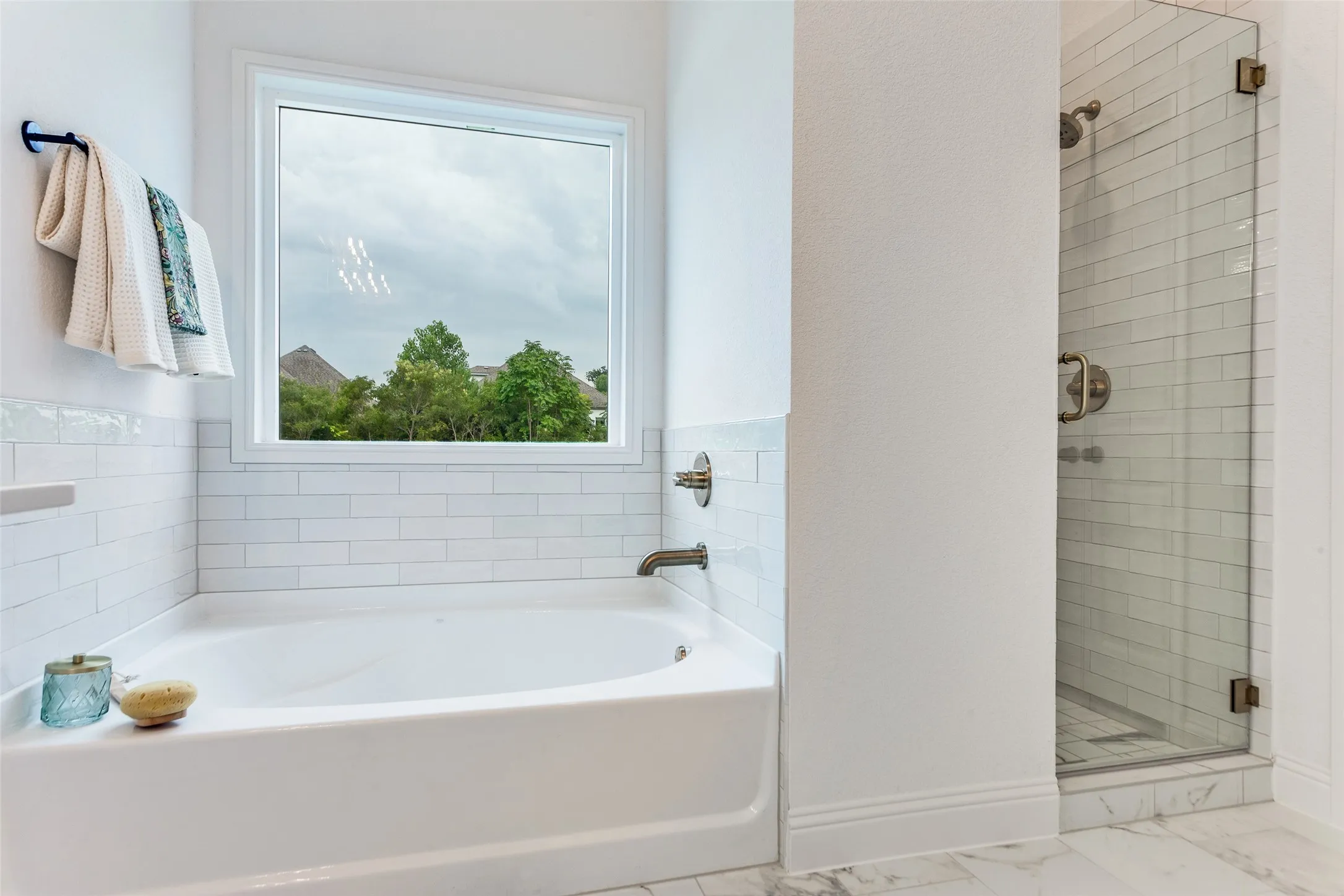 Single Family Residence For Sale in Tarrant County , 622 Sterling Court, Benbrook, Texas 76126, 4 Bedroom, 3 Bathroom, 2 Garage spaces, 2,714 Sqft, built in 2025, Price $625,000, mls#21306273, Real Estate Agent in Benbrook, Homes For Sale in Tarrant county, Homes For Sale in Benbrook, Realtor in Benbrook Texas, Real Estate Brokerage Independent Realty Texas, Luminita Cordes Realtor