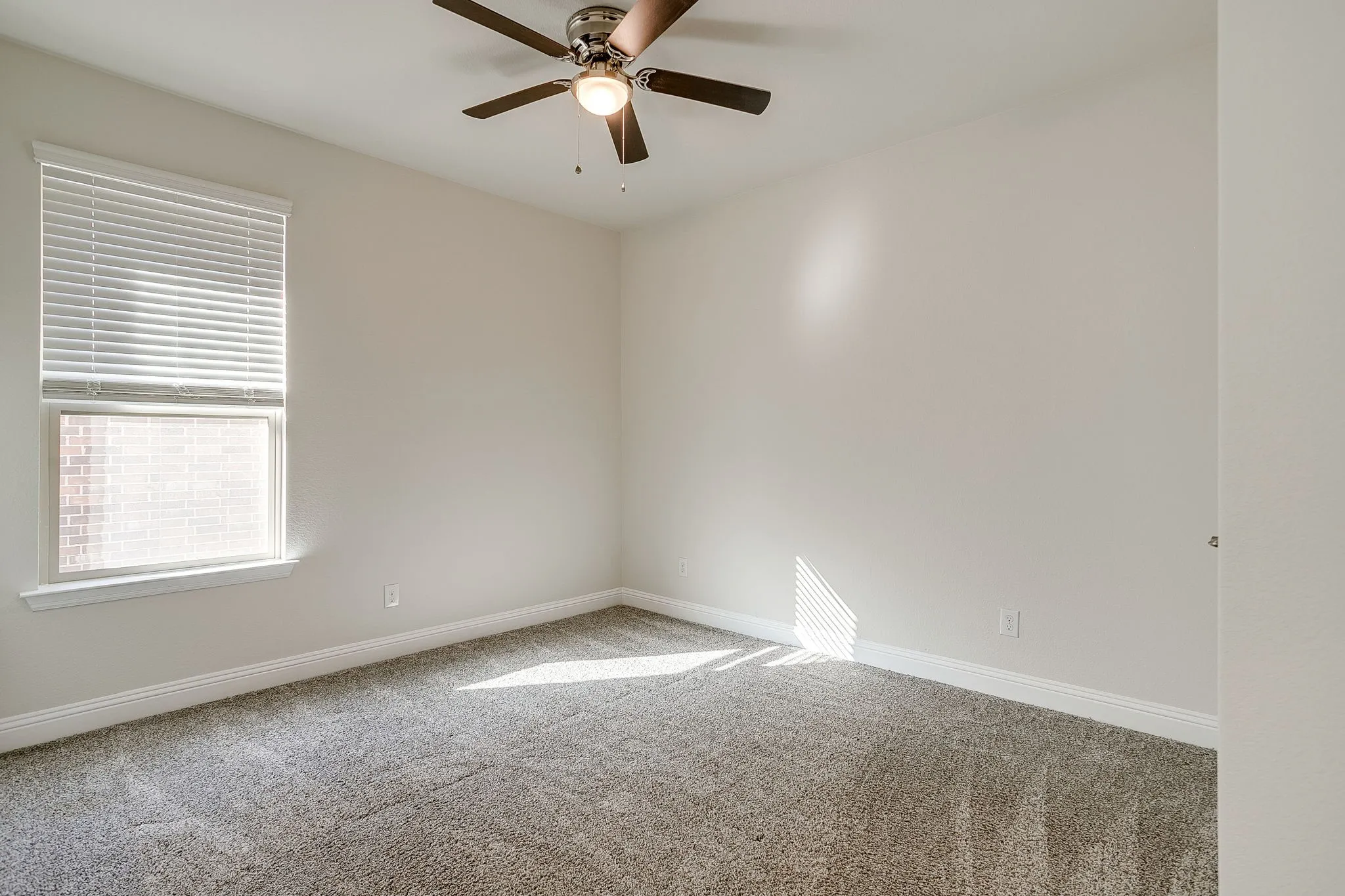 Single Family Residence For Sale in Parker County , 225 Palmerston Drive, Aledo, Texas 76008, 4 Bedrooms, 2 Bathrooms, 2 Garage spaces, 2,102 Sqft, built in 2019, Price $385,000, mls#21304299, Real Estate Agent in Aledo, Homes For Sale in Parker county, Homes For Sale in Aledo, Realtor in Aledo Texas, Real Estate Brokerage Independent Realty Texas, Luminita Cordes Realtor
