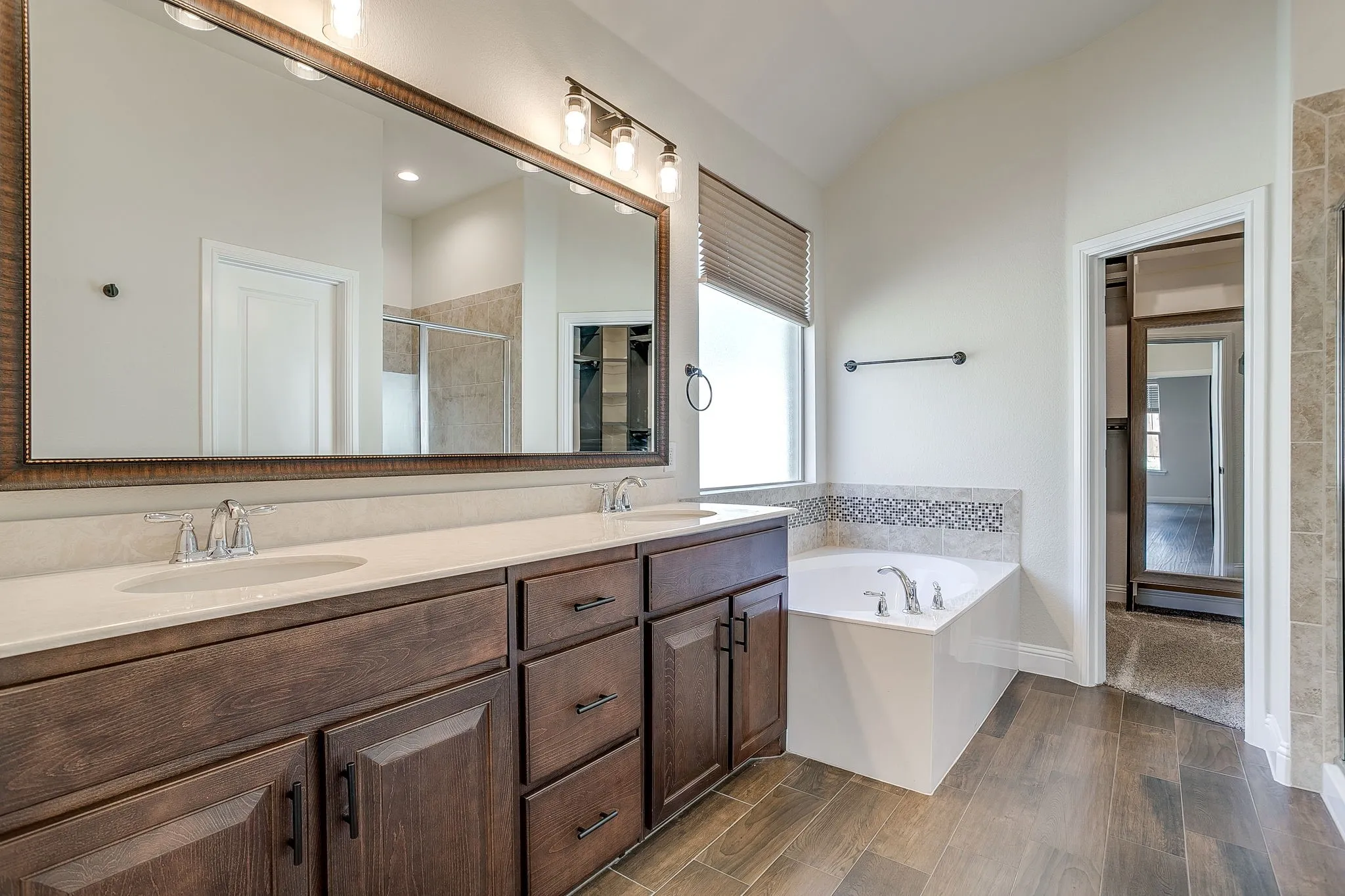 Single Family Residence For Sale in Parker County , 225 Palmerston Drive, Aledo, Texas 76008, 4 Bedrooms, 2 Bathrooms, 2 Garage spaces, 2,102 Sqft, built in 2019, Price $385,000, mls#21304299, Real Estate Agent in Aledo, Homes For Sale in Parker county, Homes For Sale in Aledo, Realtor in Aledo Texas, Real Estate Brokerage Independent Realty Texas, Luminita Cordes Realtor