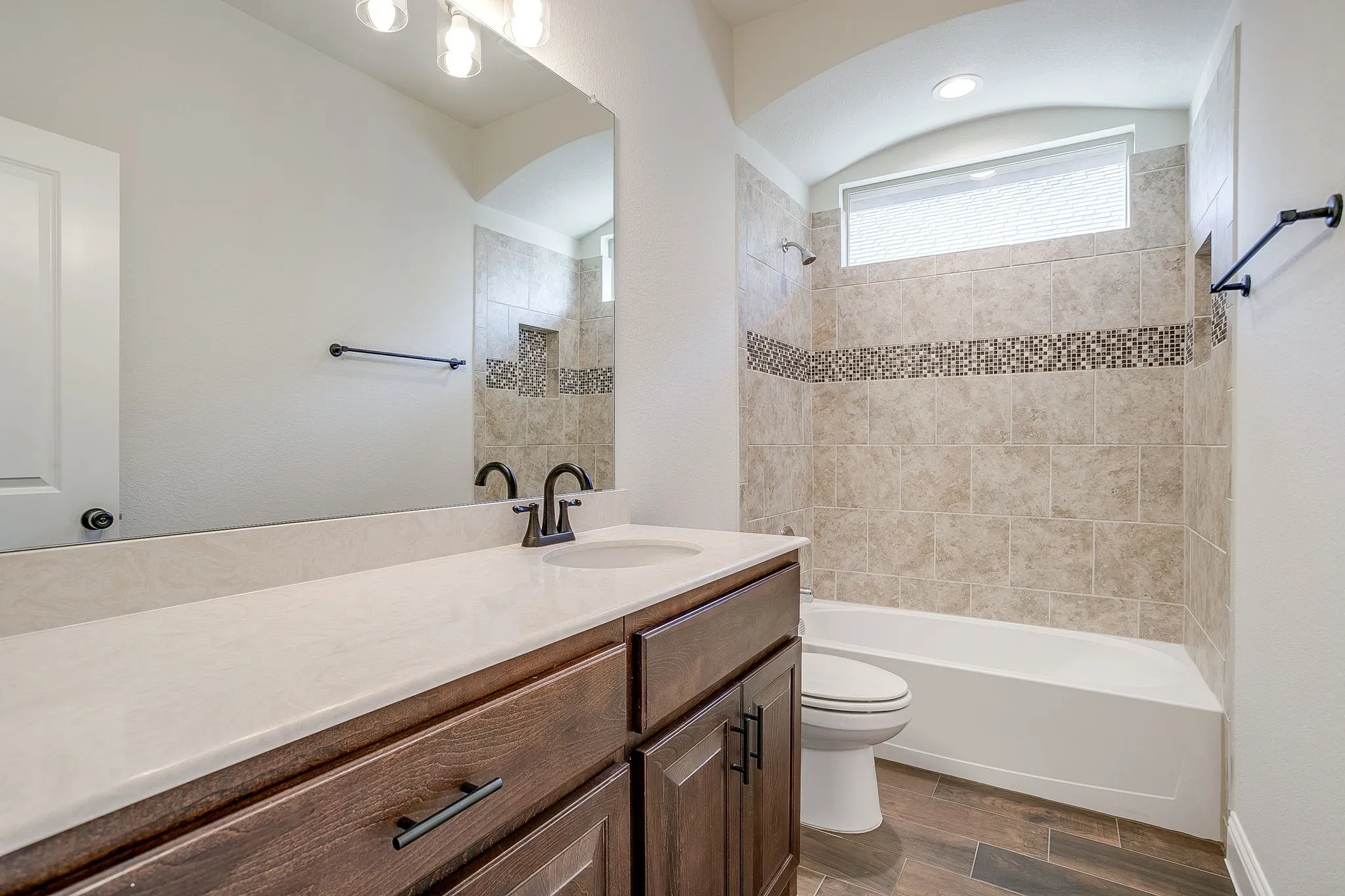 Single Family Residence For Sale in Parker County , 225 Palmerston Drive, Aledo, Texas 76008, 4 Bedrooms, 2 Bathrooms, 2 Garage spaces, 2,102 Sqft, built in 2019, Price $385,000, mls#21304299, Real Estate Agent in Aledo, Homes For Sale in Parker county, Homes For Sale in Aledo, Realtor in Aledo Texas, Real Estate Brokerage Independent Realty Texas, Luminita Cordes Realtor