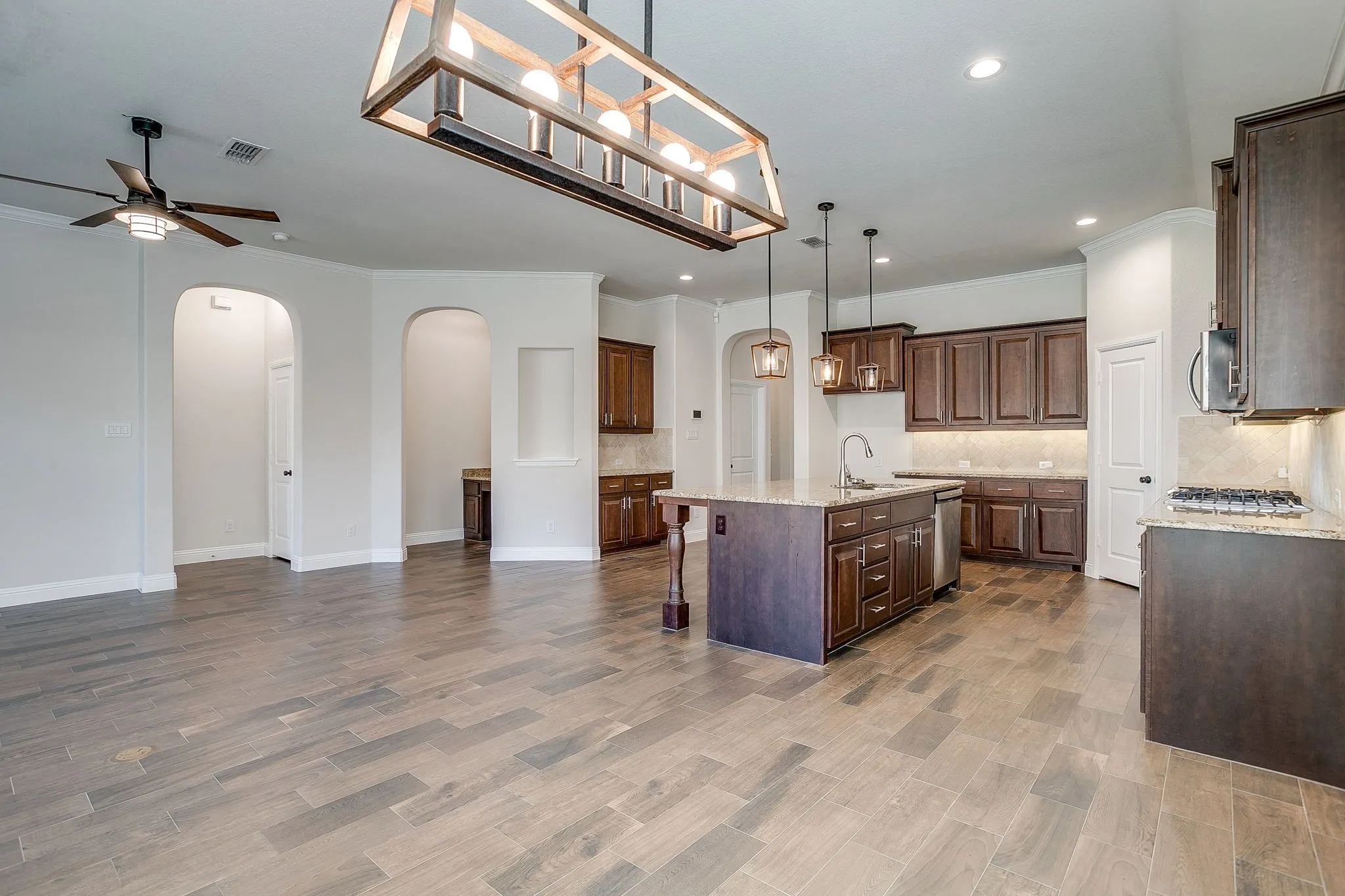 Single Family Residence For Sale in Parker County , 225 Palmerston Drive, Aledo, Texas 76008, 4 Bedrooms, 2 Bathrooms, 2 Garage spaces, 2,102 Sqft, built in 2019, Price $385,000, mls#21304299, Real Estate Agent in Aledo, Homes For Sale in Parker county, Homes For Sale in Aledo, Realtor in Aledo Texas, Real Estate Brokerage Independent Realty Texas, Luminita Cordes Realtor