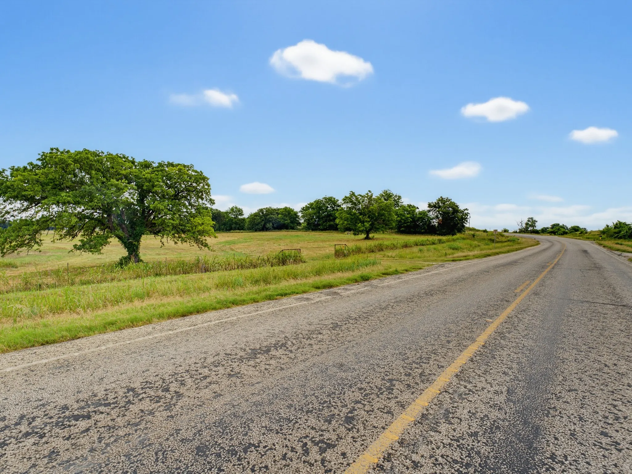 Unimproved Land For Sale in Montague County , TBD 24.25 Acres Fm 1749, Forestburg, Texas 76239, 0, 0, Garage spaces, 0 Sqft, built in 2003, mls#21306143, Real Estate Agent in Forestburg, Homes For Sale in Montague county, Homes For Sale in Forestburg, Realtor in Forestburg Texas, Real Estate Brokerage Independent Realty Texas, Luminita Cordes Realtor
