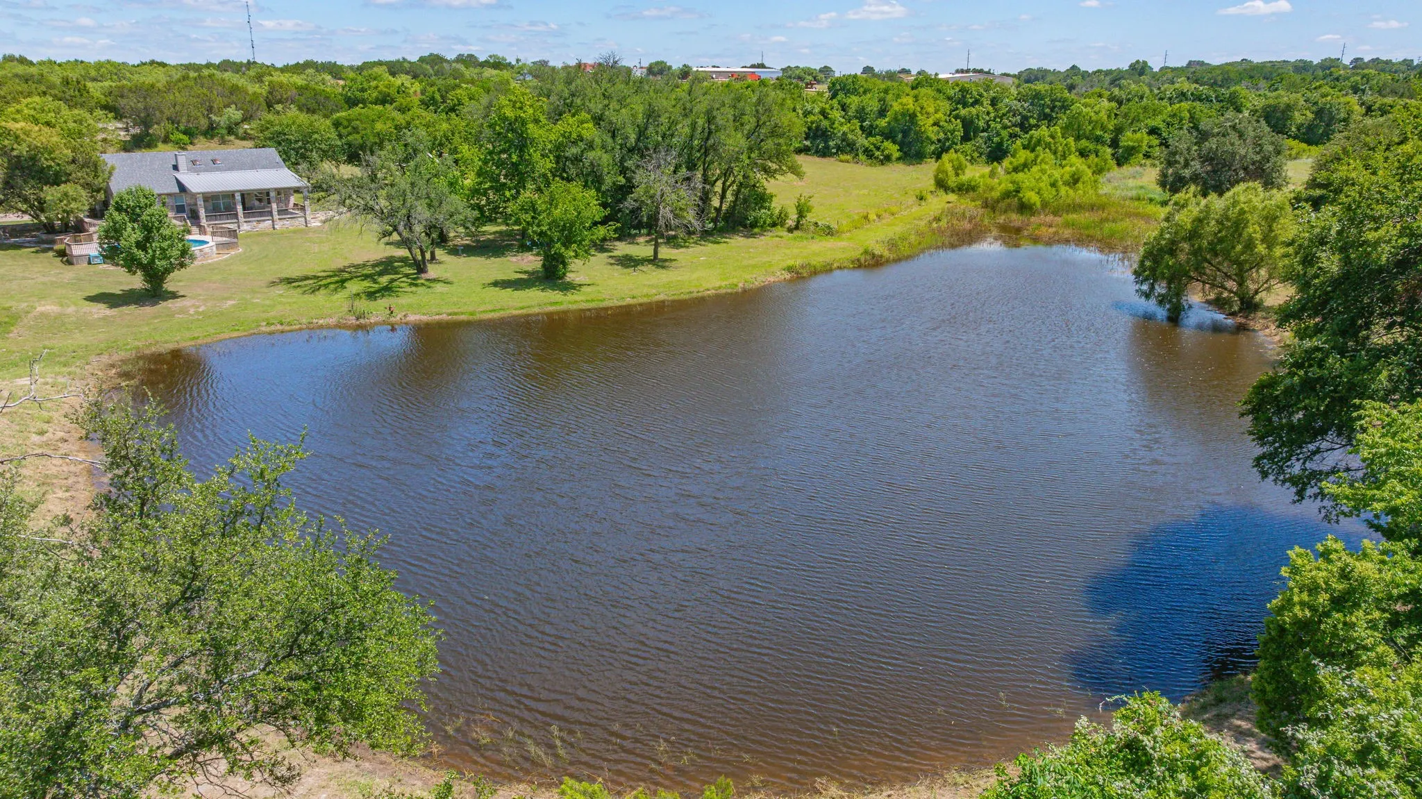 Single Family Residence For Sale in Hood County , 5500 Friendship Road, Tolar, Texas 76476, 3 Bedroom, 2 Bathroom, 2 Garage spaces, 1,859 Sqft, built in 1990, mls#21305806, Real Estate Agent in Tolar, Homes For Sale in Hood county, Homes For Sale in Tolar, Realtor in Tolar Texas, Real Estate Brokerage Independent Realty Texas, Luminita Cordes Realtor