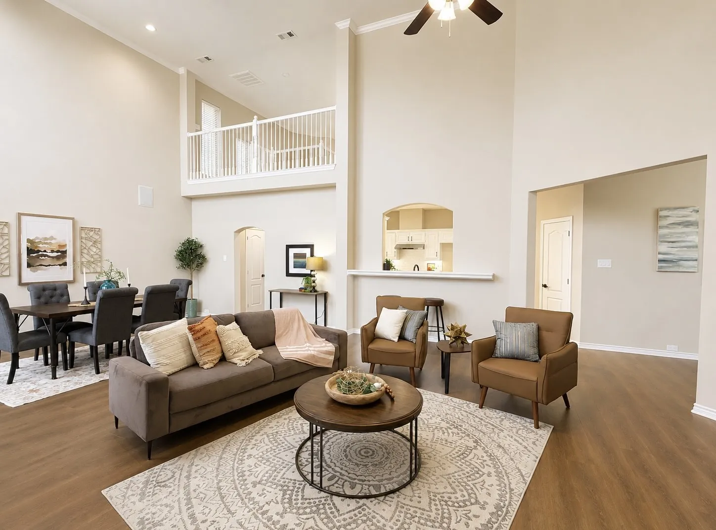 Single Family Residence For Sale in Collin County , 4692 Parnell Lane, Plano, Texas 75024, 3 Bedroom, 3 Bathroom, 3 Garage spaces, 2,256 Sqft, built in 1994, mls#21306323, Real Estate Agent in Plano, Homes For Sale in Collin county, Homes For Sale in Plano, Realtor in Plano Texas, Real Estate Brokerage Independent Realty Texas, Luminita Cordes Realtor