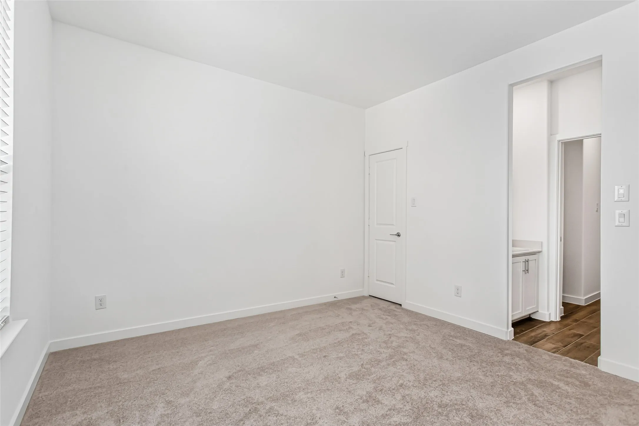 Single Family Residence For Sale in Collin County , 7013 Black Ash Lane, Mc Kinney, Texas 75071, 5 Bedroom, 5 Bathroom, 2 Garage spaces, 3,424 Sqft, built in 2024, mls#21305924, Real Estate Agent in Mc Kinney, Homes For Sale in Collin county, Homes For Sale in Mc Kinney, Realtor in Mc Kinney Texas, Real Estate Brokerage Independent Realty Texas, Luminita Cordes Realtor