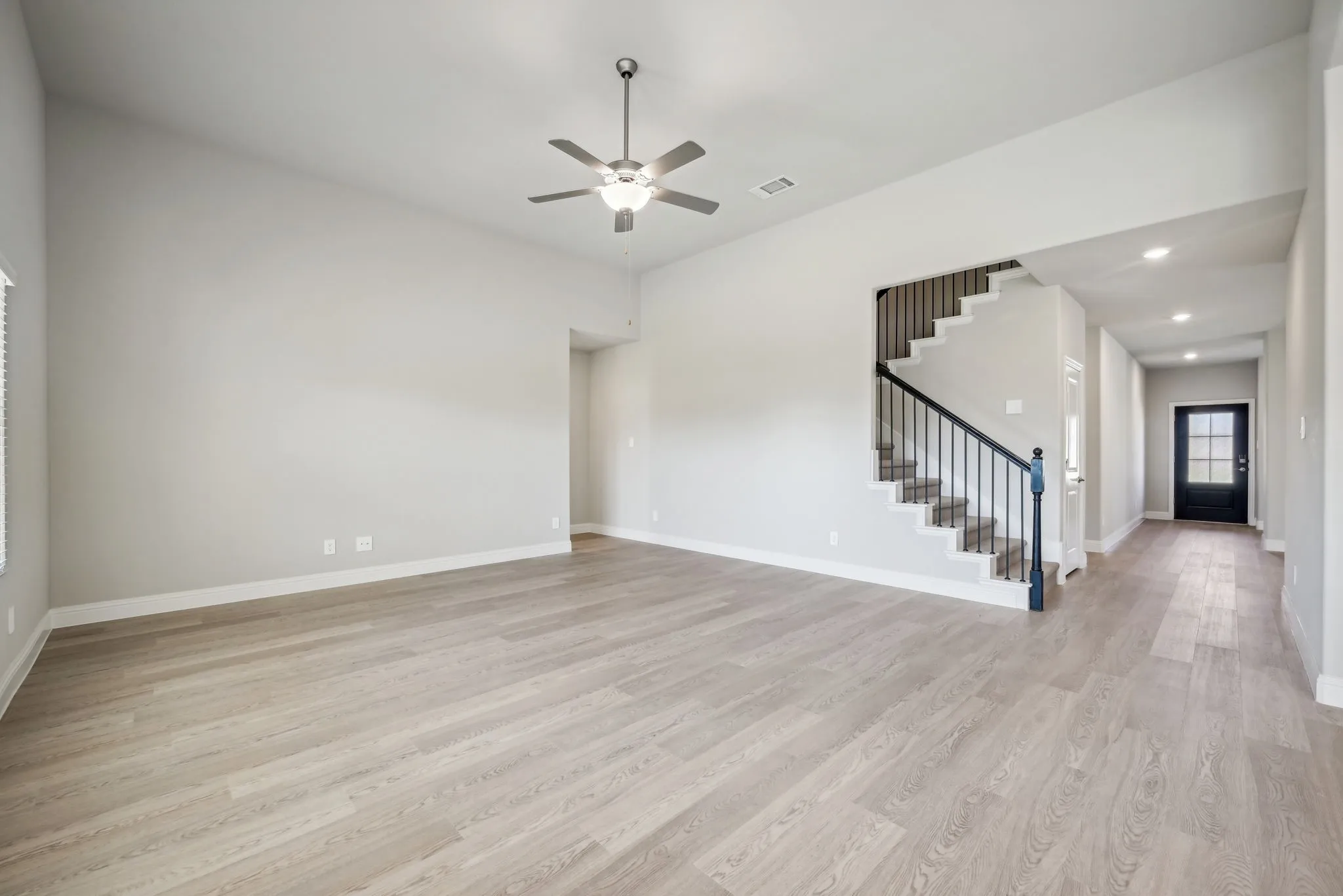 Photo is not of the actual home, but is an inspirational photo of builder’s model home and may depict options, furnishings, and/or decorator features that are not included.