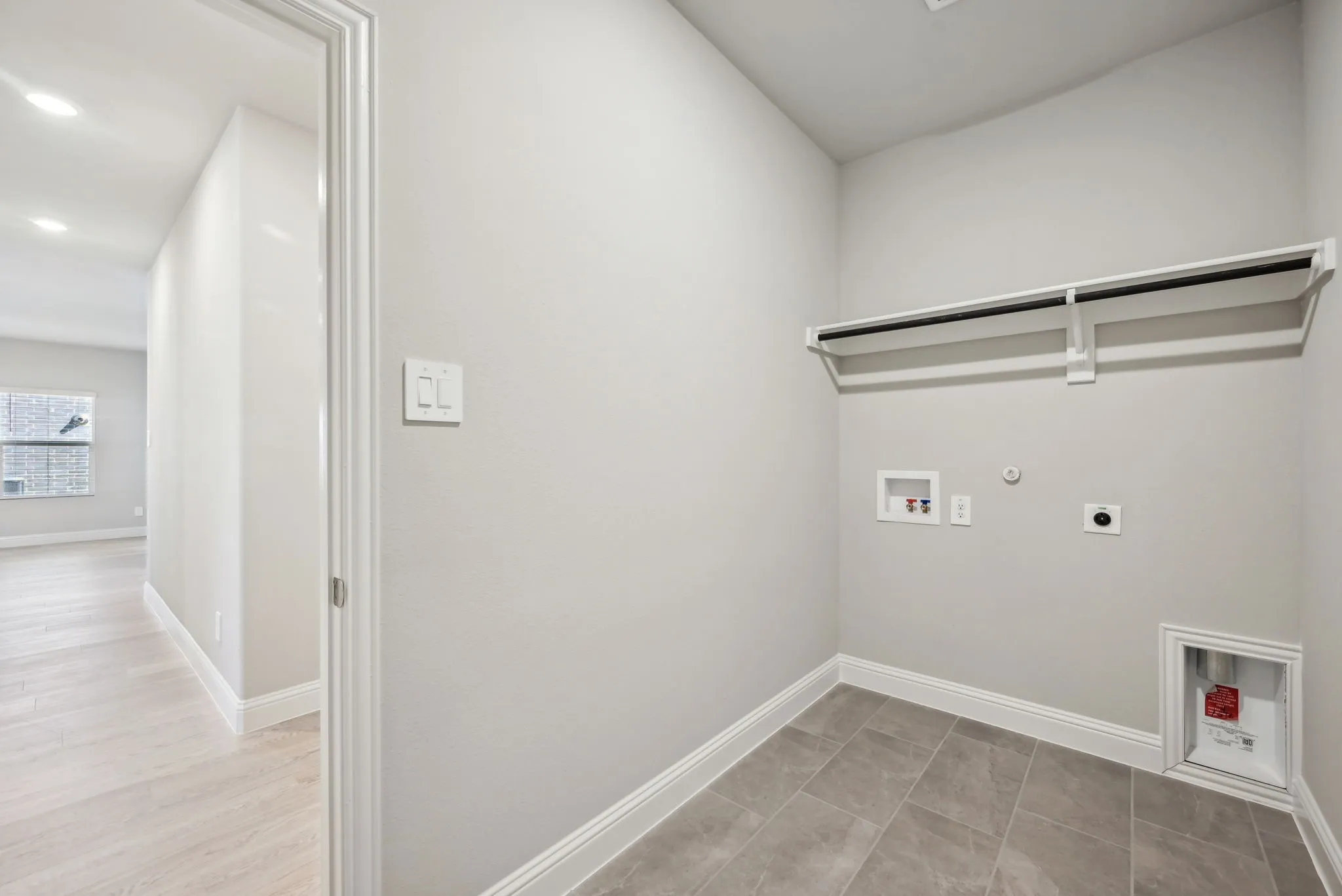 Photo is not of the actual home, but is an inspirational photo of builder’s model home and may depict options, furnishings, and/or decorator features that are not included.