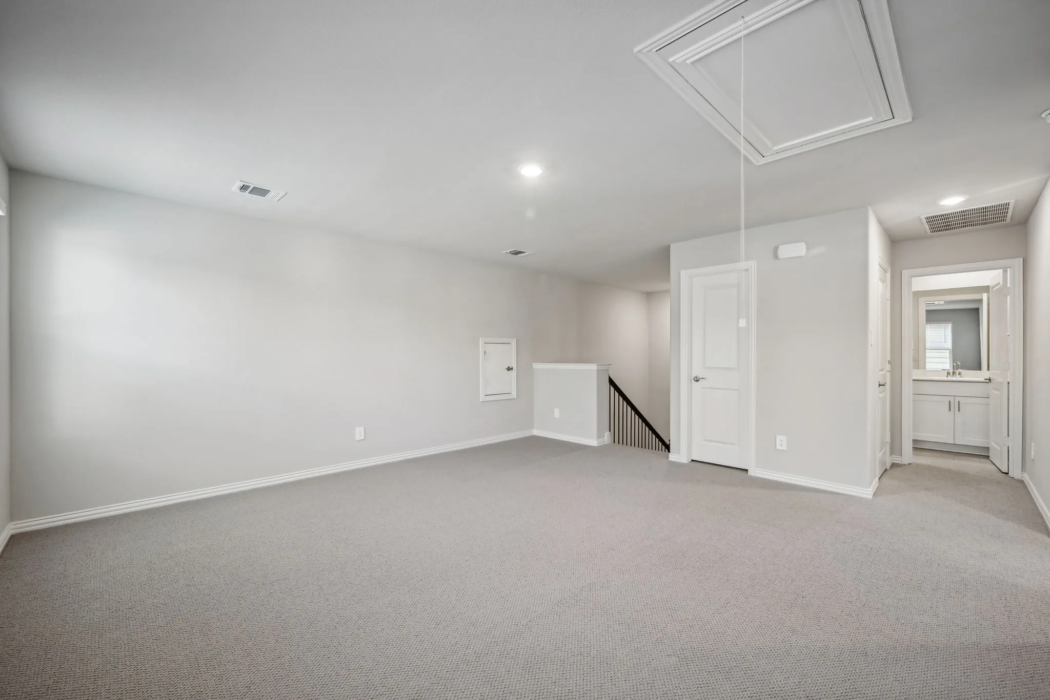 Photo is not of the actual home, but is an inspirational photo of builder’s model home and may depict options, furnishings, and/or decorator features that are not included.