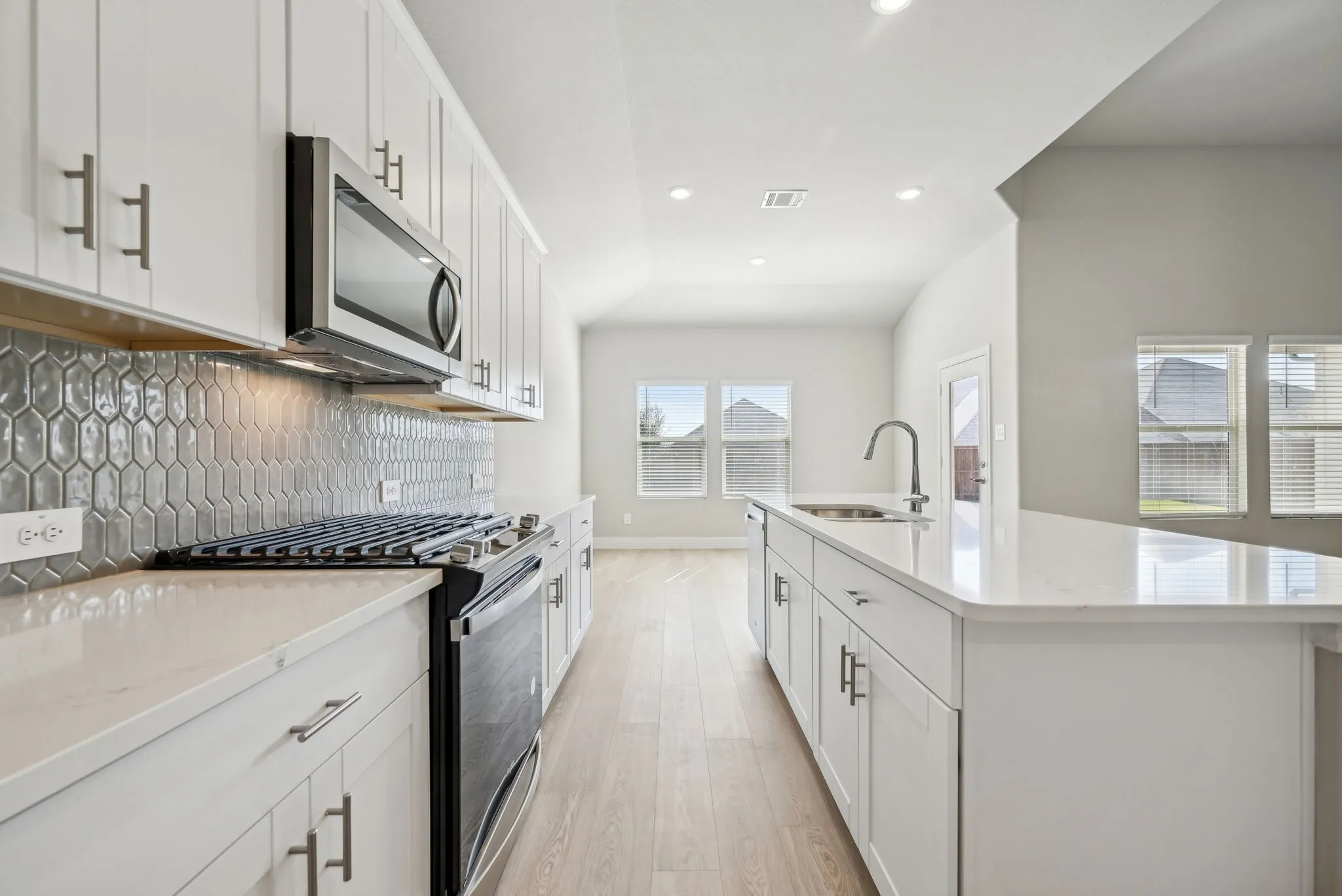 Photo is not of the actual home, but is an inspirational photo of builder’s model home and may depict options, furnishings, and/or decorator features that are not included.