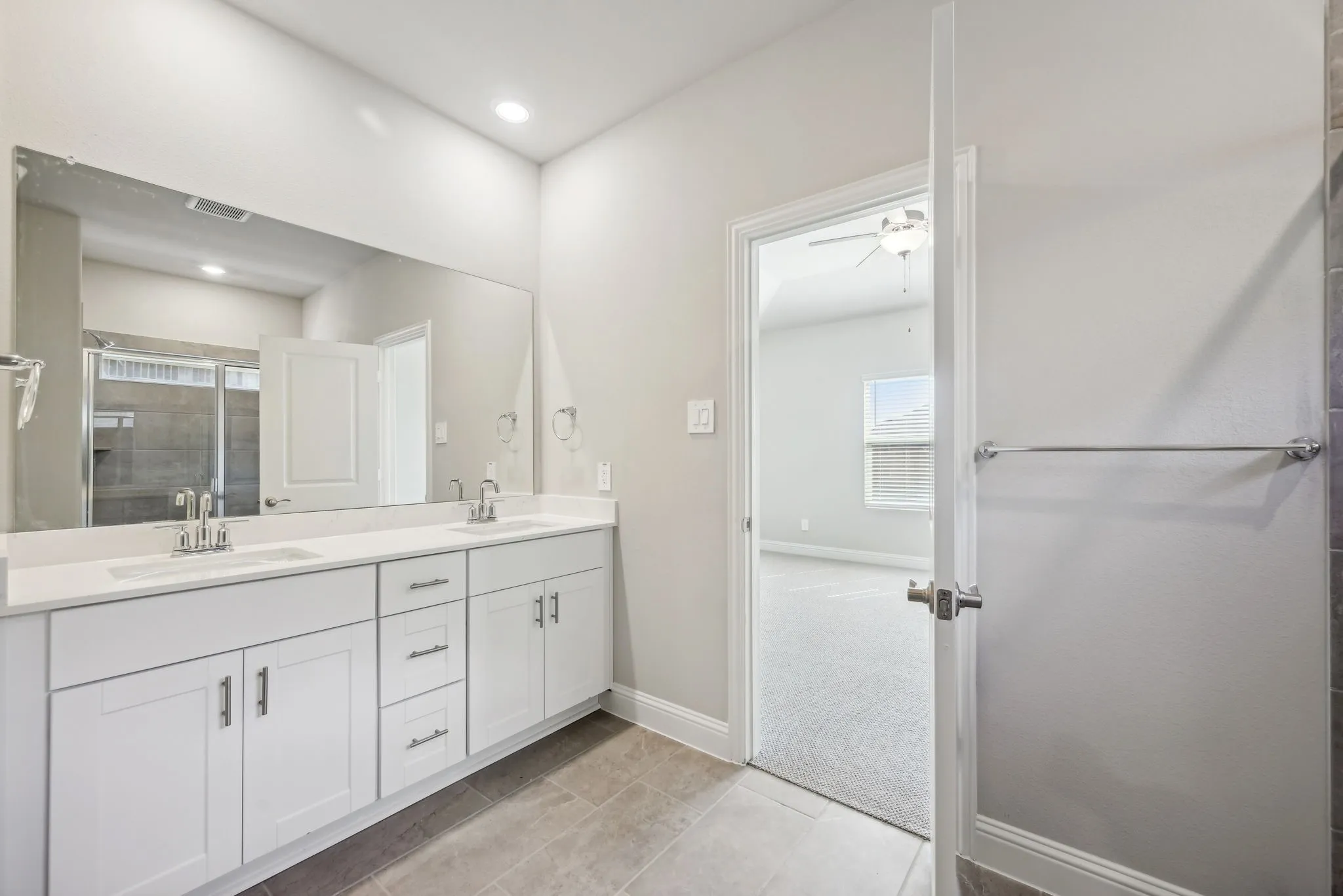 Photo is not of the actual home, but is an inspirational photo of builder’s model home and may depict options, furnishings, and/or decorator features that are not included.