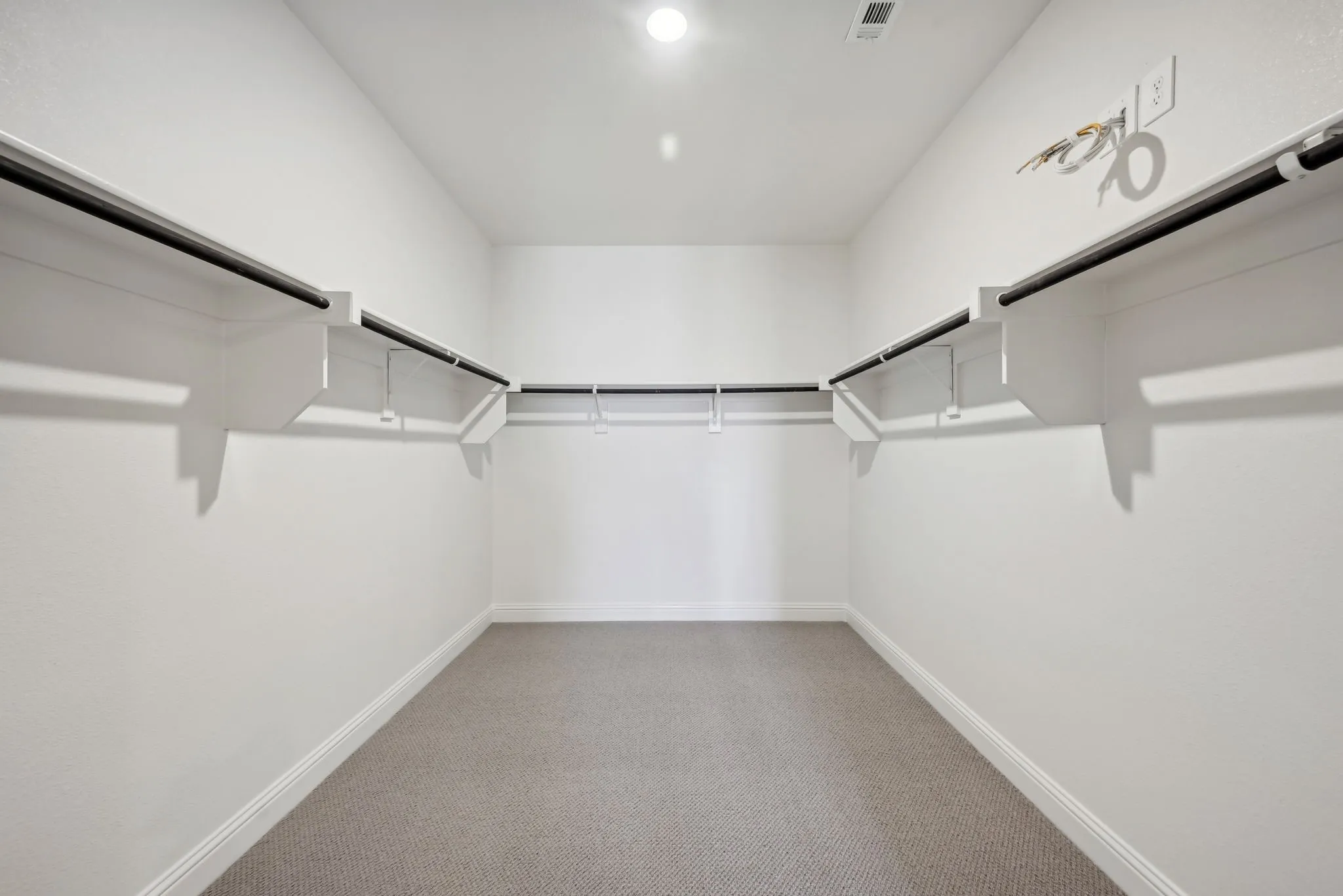 Photo is not of the actual home, but is an inspirational photo of builder’s model home and may depict options, furnishings, and/or decorator features that are not included.