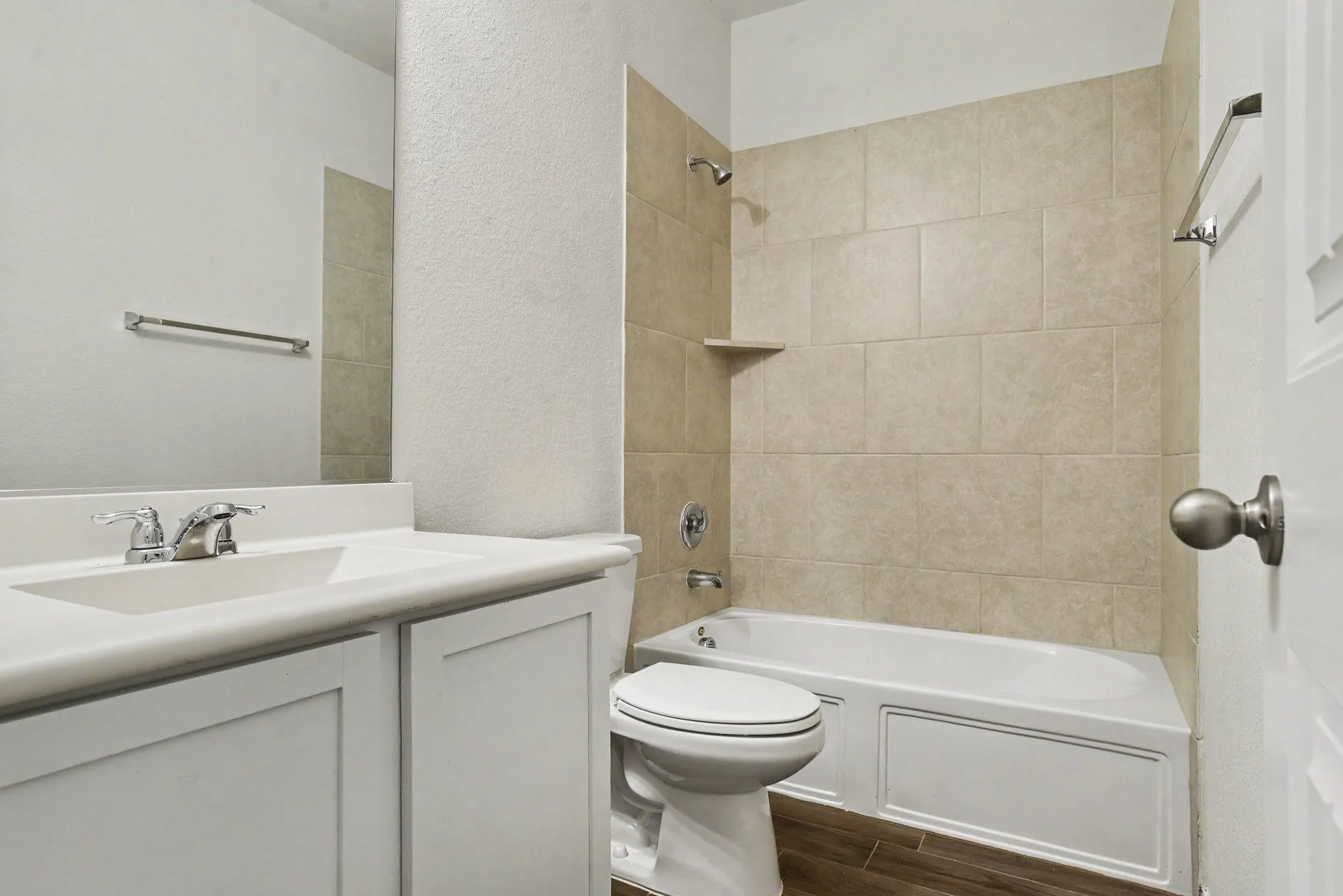 Single Family Residence For Sale in Rockwall County , 506 Robinson Way, Fate, Texas 75189, 5 Bedroom, 4 Bathroom, 2 Garage spaces, 2,969 Sqft, built in 2018, mls#21304369, Real Estate Agent in Fate, Homes For Sale in Rockwall county, Homes For Sale in Fate, Realtor in Fate Texas, Real Estate Brokerage Independent Realty Texas, Luminita Cordes Realtor