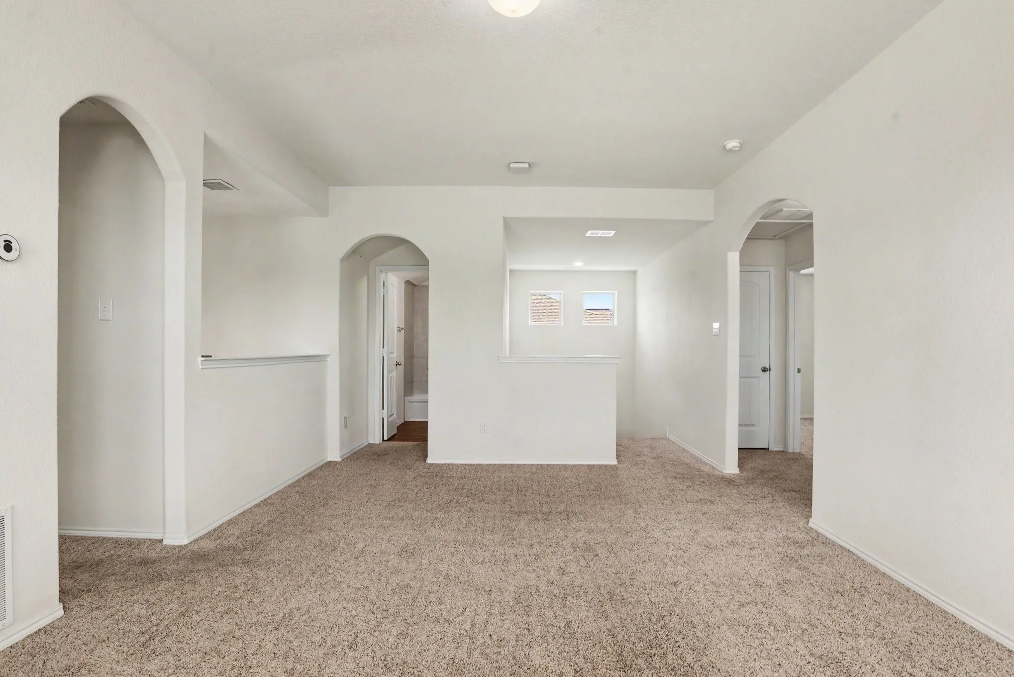 Single Family Residence For Sale in Rockwall County , 506 Robinson Way, Fate, Texas 75189, 5 Bedroom, 4 Bathroom, 2 Garage spaces, 2,969 Sqft, built in 2018, mls#21304369, Real Estate Agent in Fate, Homes For Sale in Rockwall county, Homes For Sale in Fate, Realtor in Fate Texas, Real Estate Brokerage Independent Realty Texas, Luminita Cordes Realtor