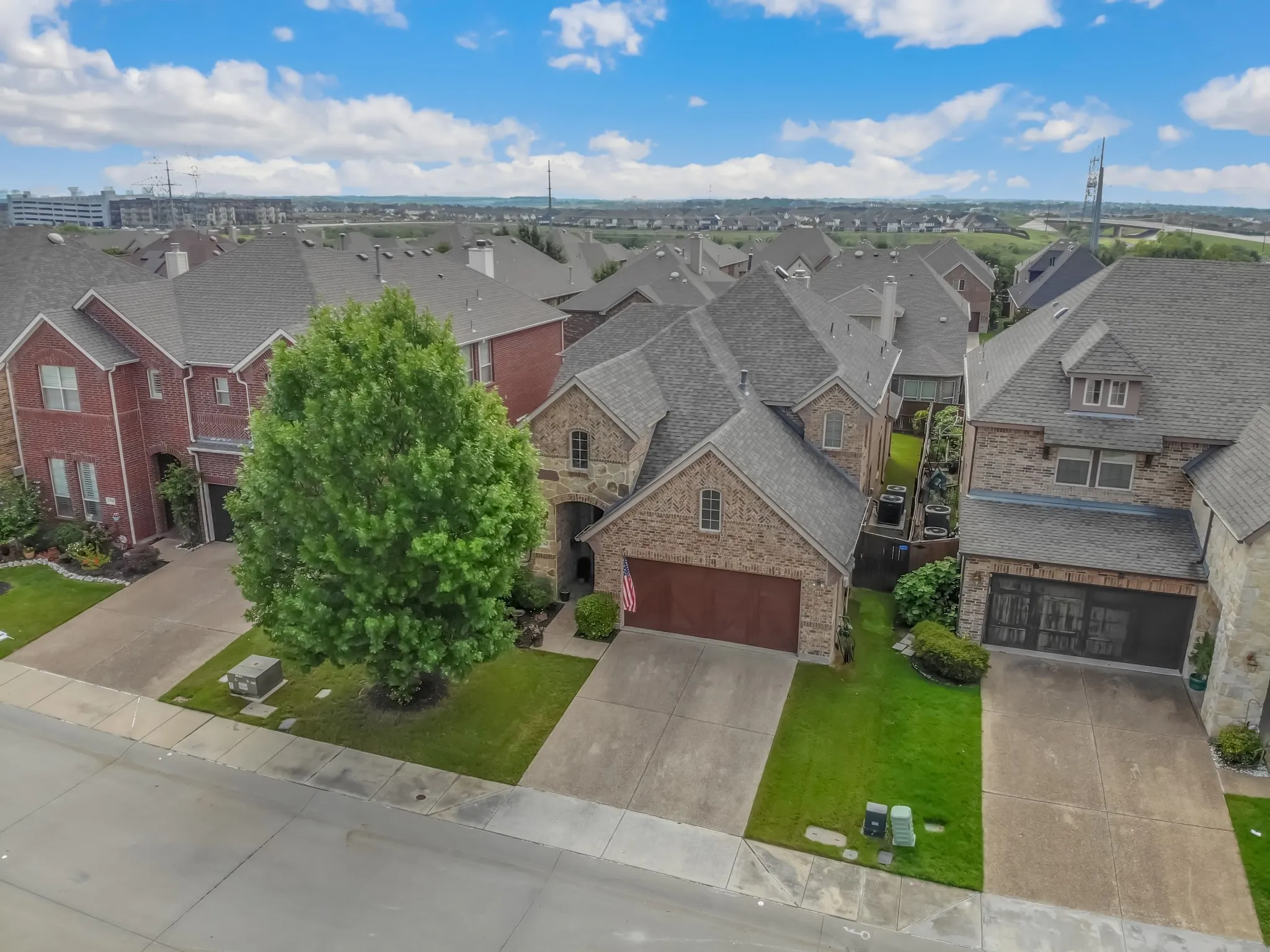 Single Family Residence For Sale in Denton County , 2504 Scotti Street, Lewisville, Texas 75056, 4 Bedroom, 3 Bathroom, 2 Garage spaces, 3,197 Sqft, built in 2011, mls#21304689, Real Estate Agent in Lewisville, Homes For Sale in Denton county, Homes For Sale in Lewisville, Realtor in Lewisville Texas, Real Estate Brokerage Independent Realty Texas, Luminita Cordes Realtor