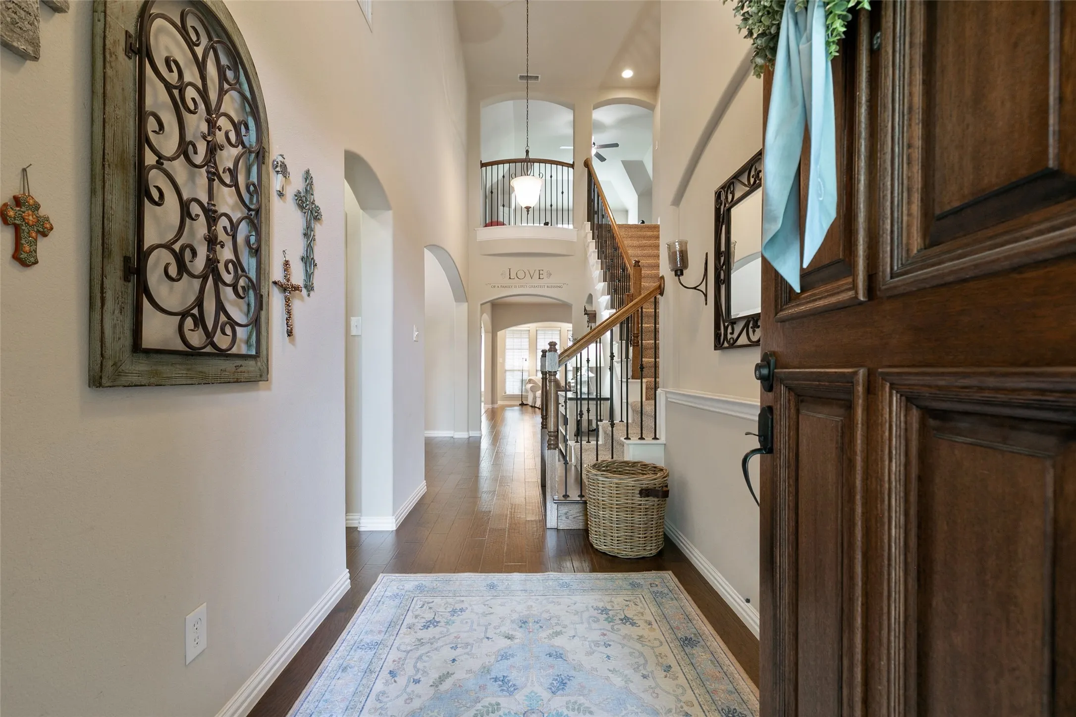Single Family Residence For Sale in Denton County , 2504 Scotti Street, Lewisville, Texas 75056, 4 Bedroom, 3 Bathroom, 2 Garage spaces, 3,197 Sqft, built in 2011, mls#21304689, Real Estate Agent in Lewisville, Homes For Sale in Denton county, Homes For Sale in Lewisville, Realtor in Lewisville Texas, Real Estate Brokerage Independent Realty Texas, Luminita Cordes Realtor