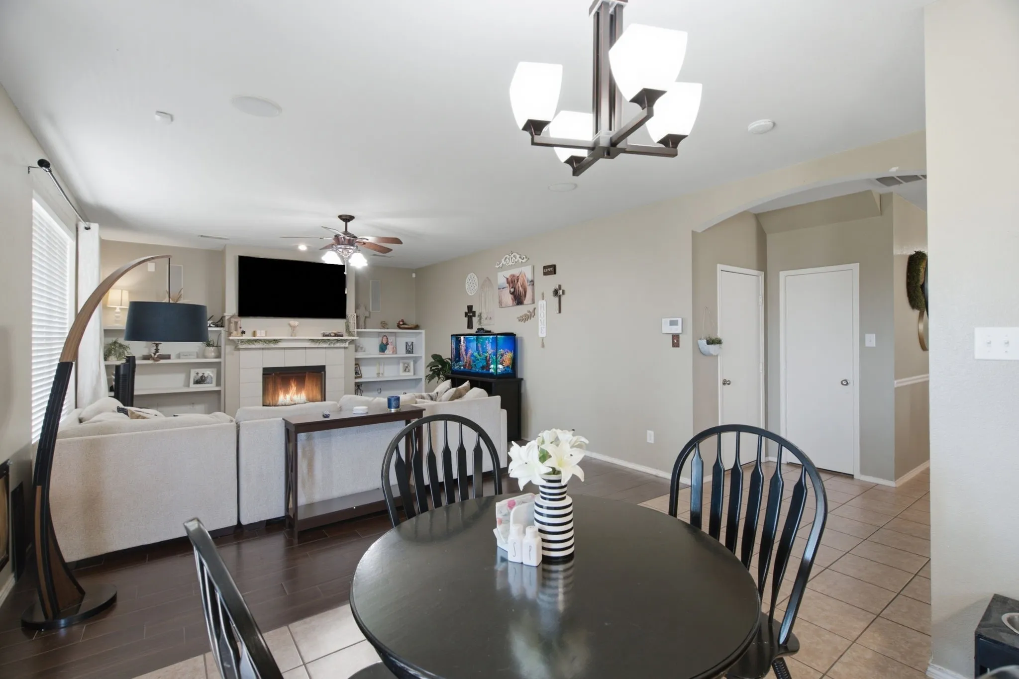 Single Family Residence For Sale in Tarrant County , 10805 Ambling Trail, Fort Worth, Texas 76108, 4 Bedroom, 3 Bathroom, 2 Garage spaces, 2,664 Sqft, built in 2005, mls#21304006, Real Estate Agent in Fort Worth, Homes For Sale in Tarrant county, Homes For Sale in Fort Worth, Realtor in Fort Worth Texas, Real Estate Brokerage Independent Realty Texas, Luminita Cordes Realtor