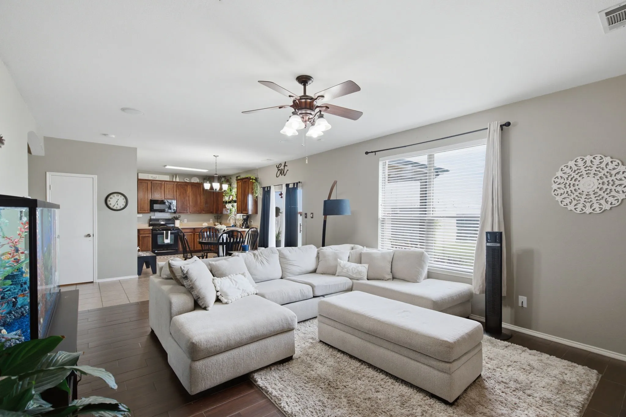 Single Family Residence For Sale in Tarrant County , 10805 Ambling Trail, Fort Worth, Texas 76108, 4 Bedroom, 3 Bathroom, 2 Garage spaces, 2,664 Sqft, built in 2005, mls#21304006, Real Estate Agent in Fort Worth, Homes For Sale in Tarrant county, Homes For Sale in Fort Worth, Realtor in Fort Worth Texas, Real Estate Brokerage Independent Realty Texas, Luminita Cordes Realtor