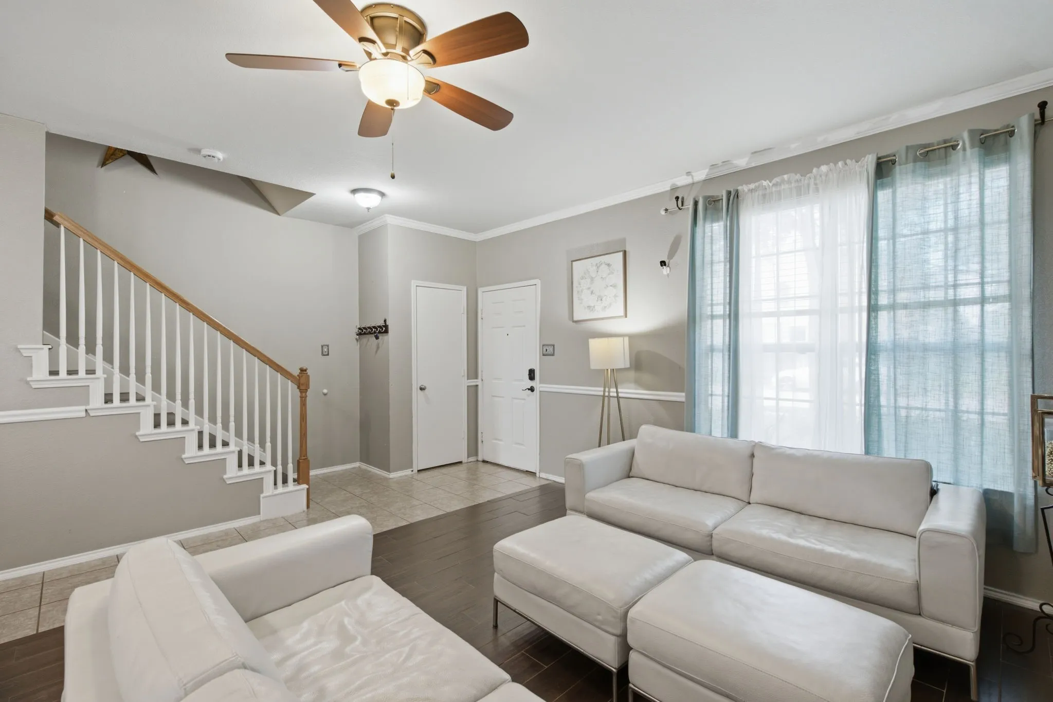 Single Family Residence For Sale in Tarrant County , 10805 Ambling Trail, Fort Worth, Texas 76108, 4 Bedroom, 3 Bathroom, 2 Garage spaces, 2,664 Sqft, built in 2005, mls#21304006, Real Estate Agent in Fort Worth, Homes For Sale in Tarrant county, Homes For Sale in Fort Worth, Realtor in Fort Worth Texas, Real Estate Brokerage Independent Realty Texas, Luminita Cordes Realtor