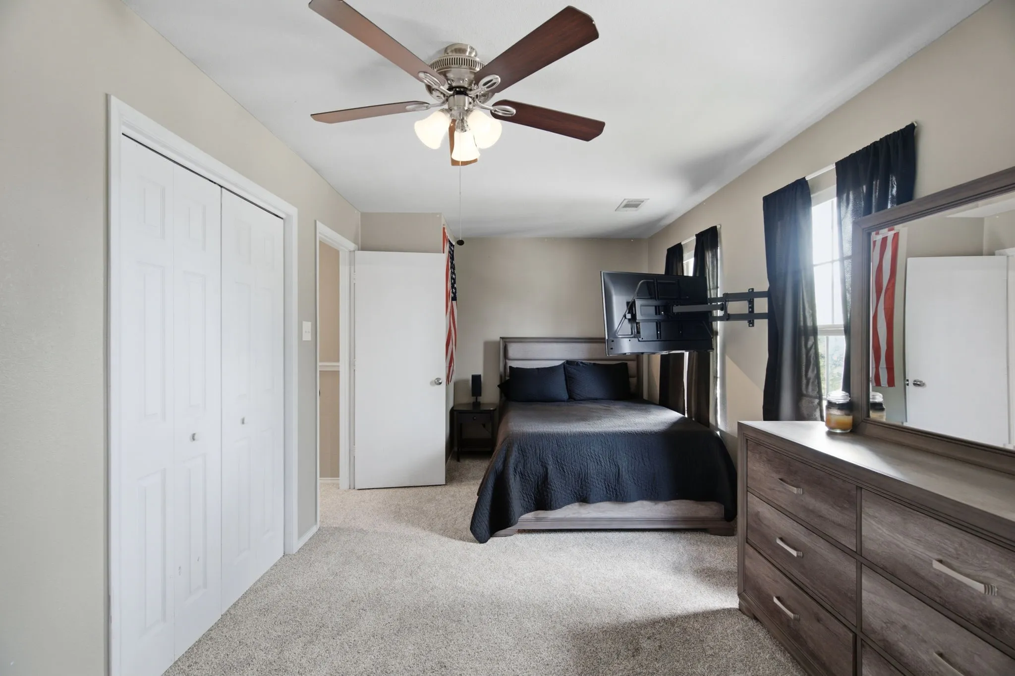 Single Family Residence For Sale in Tarrant County , 10805 Ambling Trail, Fort Worth, Texas 76108, 4 Bedroom, 3 Bathroom, 2 Garage spaces, 2,664 Sqft, built in 2005, mls#21304006, Real Estate Agent in Fort Worth, Homes For Sale in Tarrant county, Homes For Sale in Fort Worth, Realtor in Fort Worth Texas, Real Estate Brokerage Independent Realty Texas, Luminita Cordes Realtor