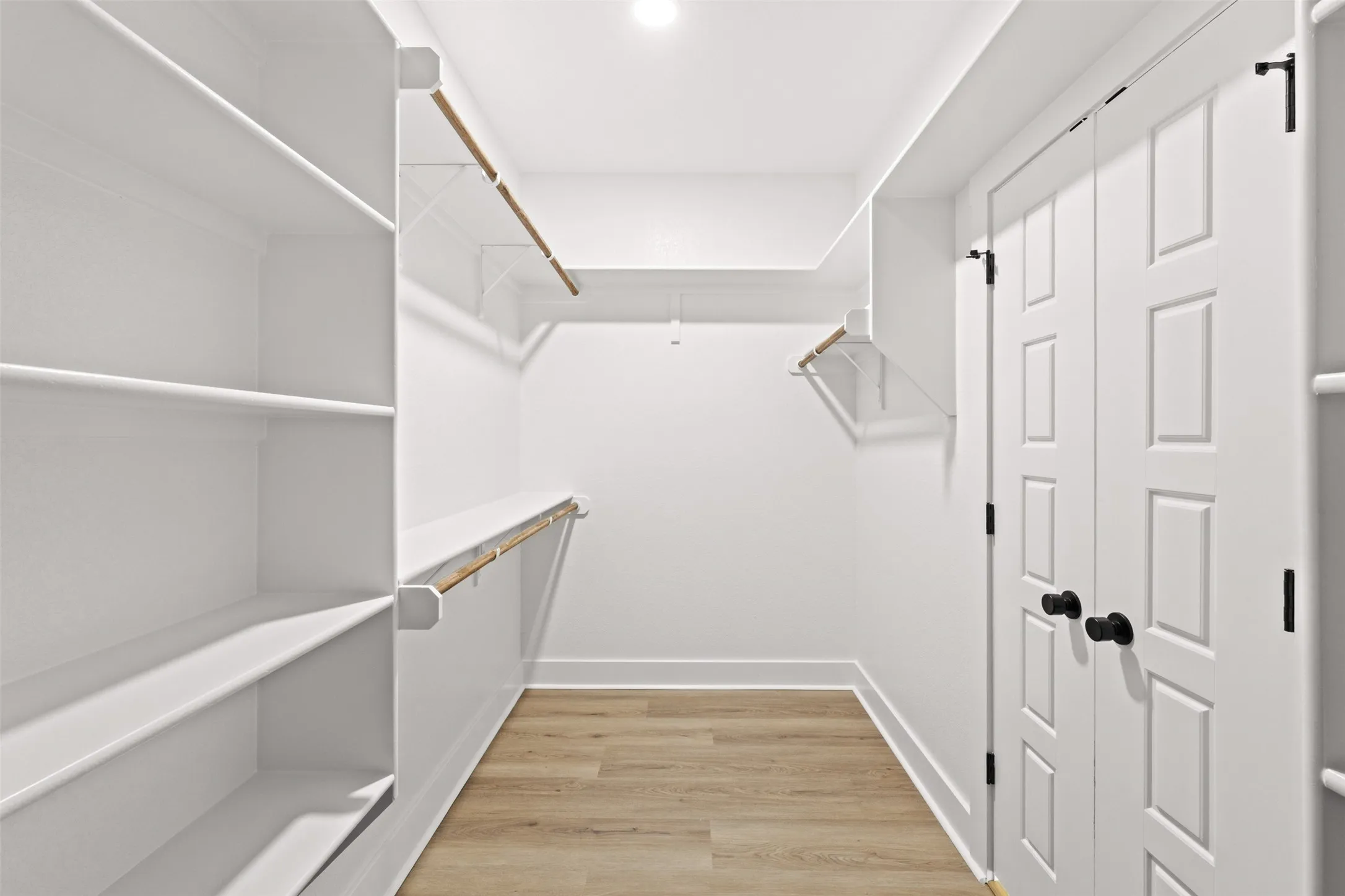 Walk in closet