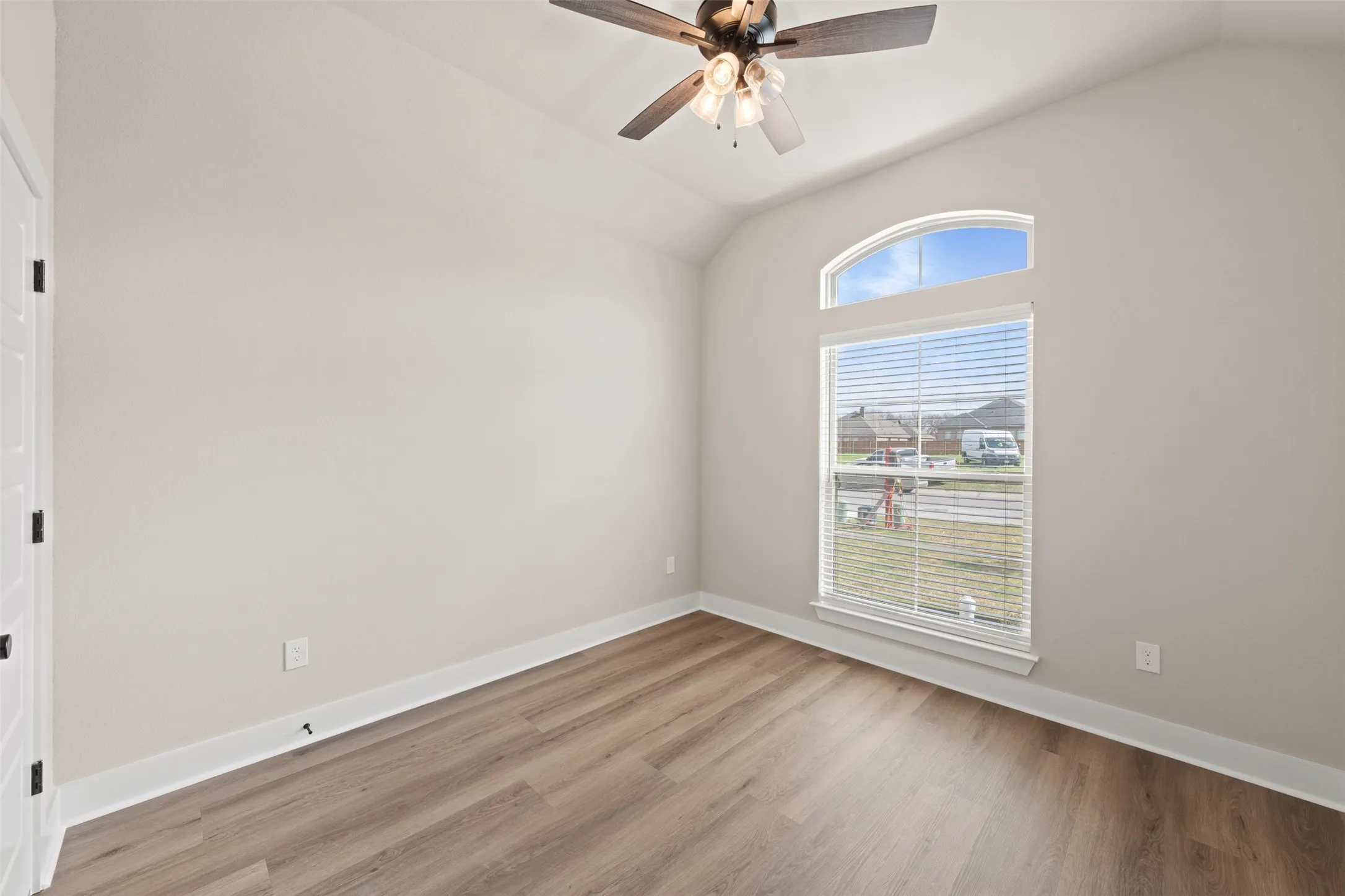 Single Family Residence For Sale in Mc Lennan County , 9824 Durango Trail, Waco, Texas 76712, 3 Bedroom, 2 Bathroom, 2 Garage spaces, 2,004 Sqft, built in 2026, mls#21305866, Real Estate Agent in Waco, Homes For Sale in Mc Lennan county, Homes For Sale in Waco, Realtor in Waco Texas, Real Estate Brokerage Independent Realty Texas, Luminita Cordes Realtor