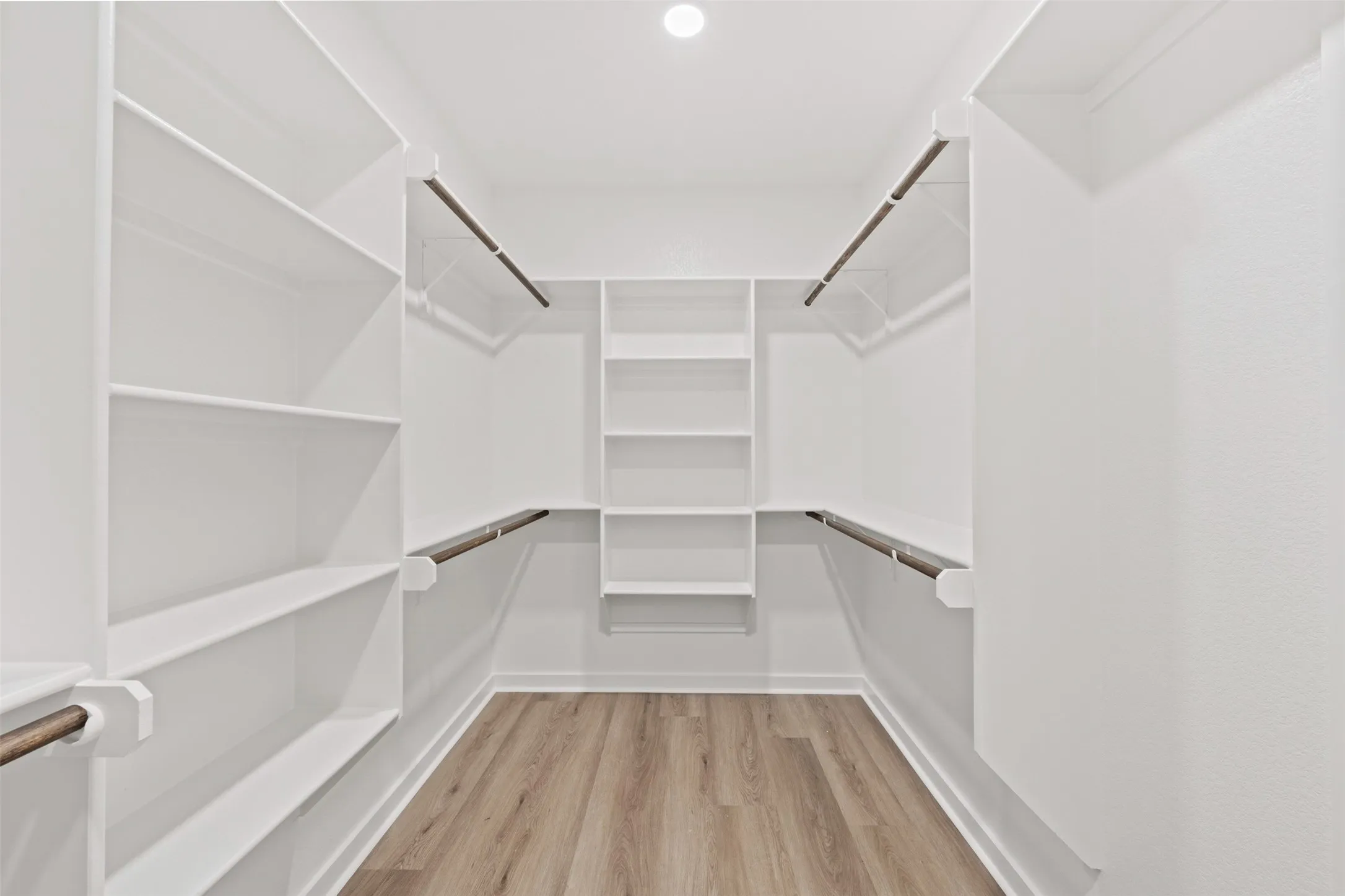 Walk in closet
