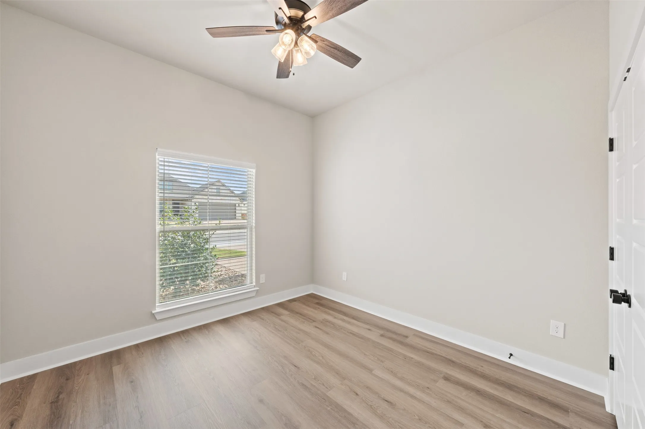 Single Family Residence For Sale in Mc Lennan County , 9824 Durango Trail, Waco, Texas 76712, 3 Bedroom, 2 Bathroom, 2 Garage spaces, 2,004 Sqft, built in 2026, mls#21305866, Real Estate Agent in Waco, Homes For Sale in Mc Lennan county, Homes For Sale in Waco, Realtor in Waco Texas, Real Estate Brokerage Independent Realty Texas, Luminita Cordes Realtor
