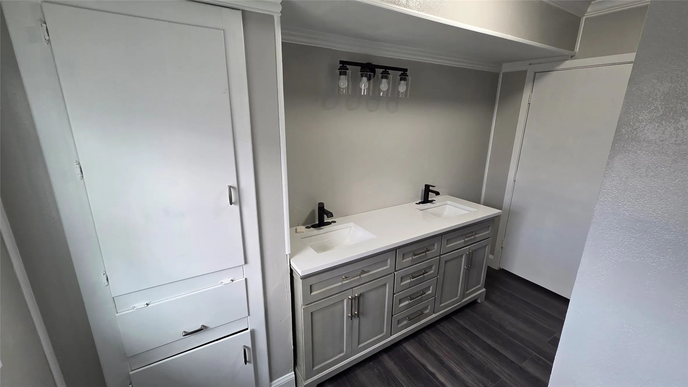 Single Family Residence For Sale in Tarrant County , 4340 Danny Drive, Kennedale, Texas 76060, 5 Bedroom, 2 Bathroom, Garage spaces, 3,448 Sqft, built in 1975, mls#21306337, Real Estate Agent in Kennedale, Homes For Sale in Tarrant county, Homes For Sale in Kennedale, Realtor in Kennedale Texas, Real Estate Brokerage Independent Realty Texas, Luminita Cordes Realtor