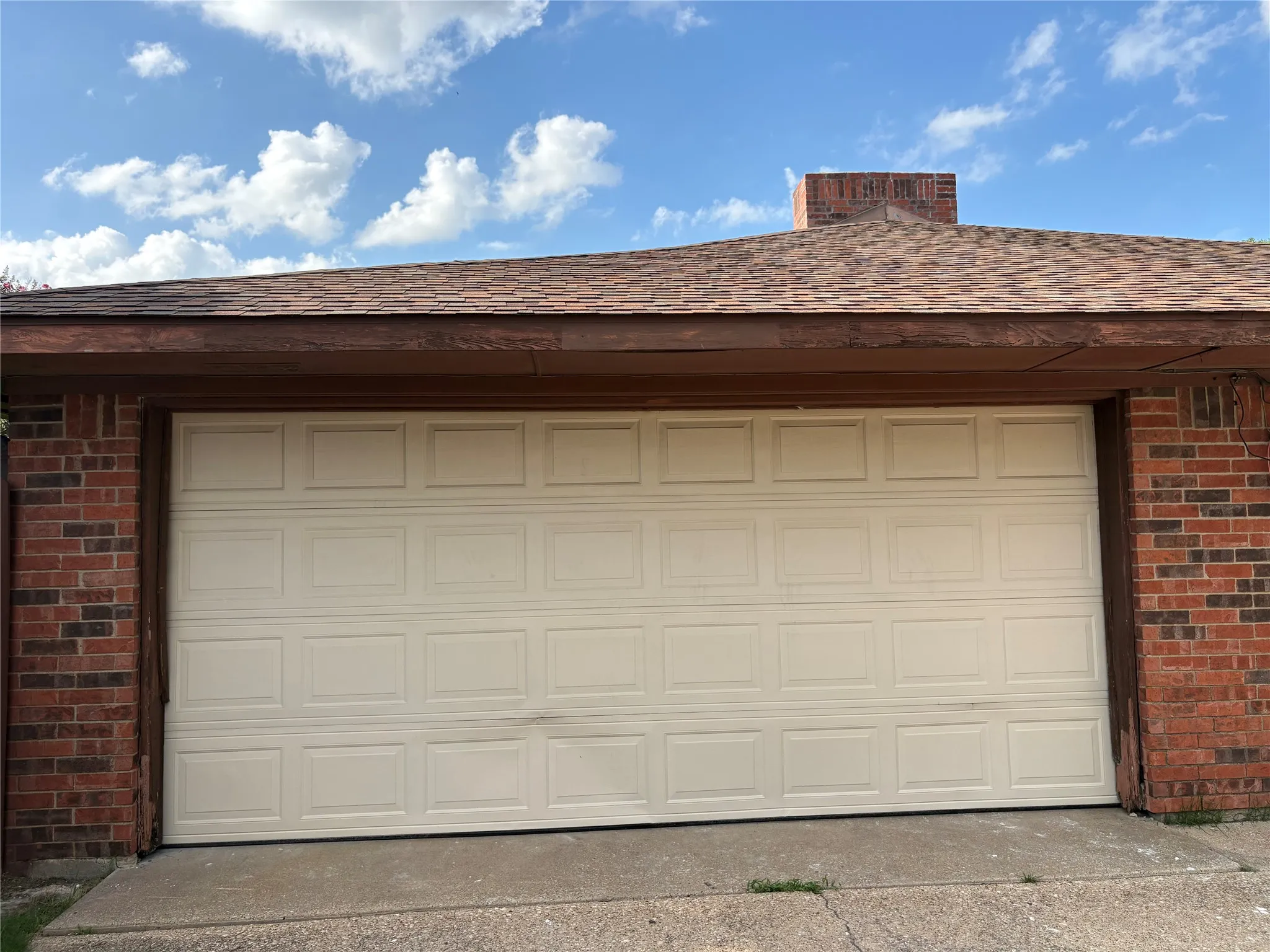 Duplex For Rent in Collin County , 3902 San Mateo Drive, Plano, Texas 75023, 3 Bedroom, 2 Bathroom, 2 Garage spaces, 1,500 Sqft, built in 1981, mls#21301569, Real Estate Agent in Plano, Homes For Rent in Collin county, Homes For Rent in Plano, Realtor in Plano Texas, Real Estate Brokerage Independent Realty Texas, Luminita Cordes Realtor