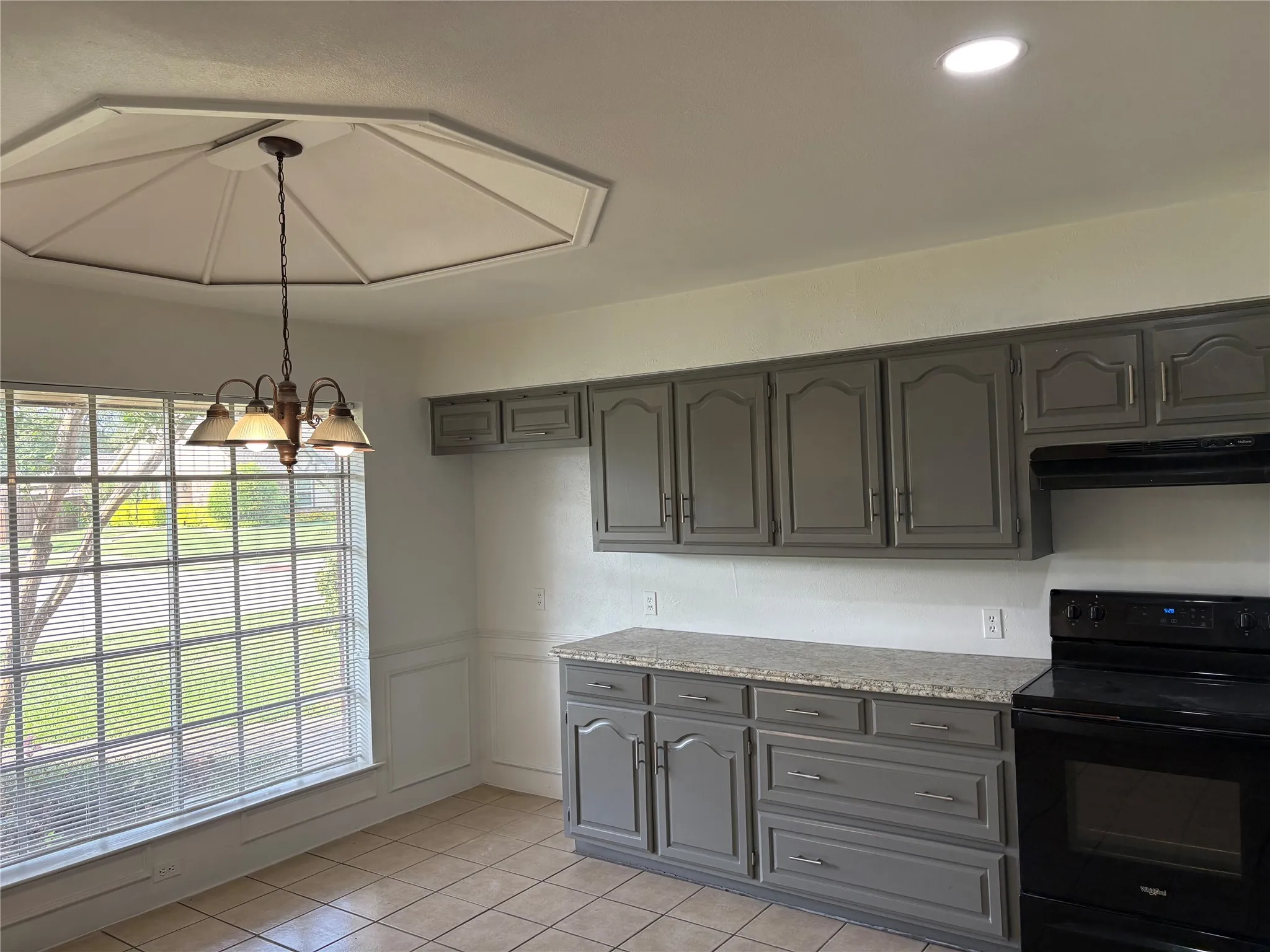 Duplex For Rent in Collin County , 3902 San Mateo Drive, Plano, Texas 75023, 3 Bedroom, 2 Bathroom, 2 Garage spaces, 1,500 Sqft, built in 1981, mls#21301569, Real Estate Agent in Plano, Homes For Rent in Collin county, Homes For Rent in Plano, Realtor in Plano Texas, Real Estate Brokerage Independent Realty Texas, Luminita Cordes Realtor