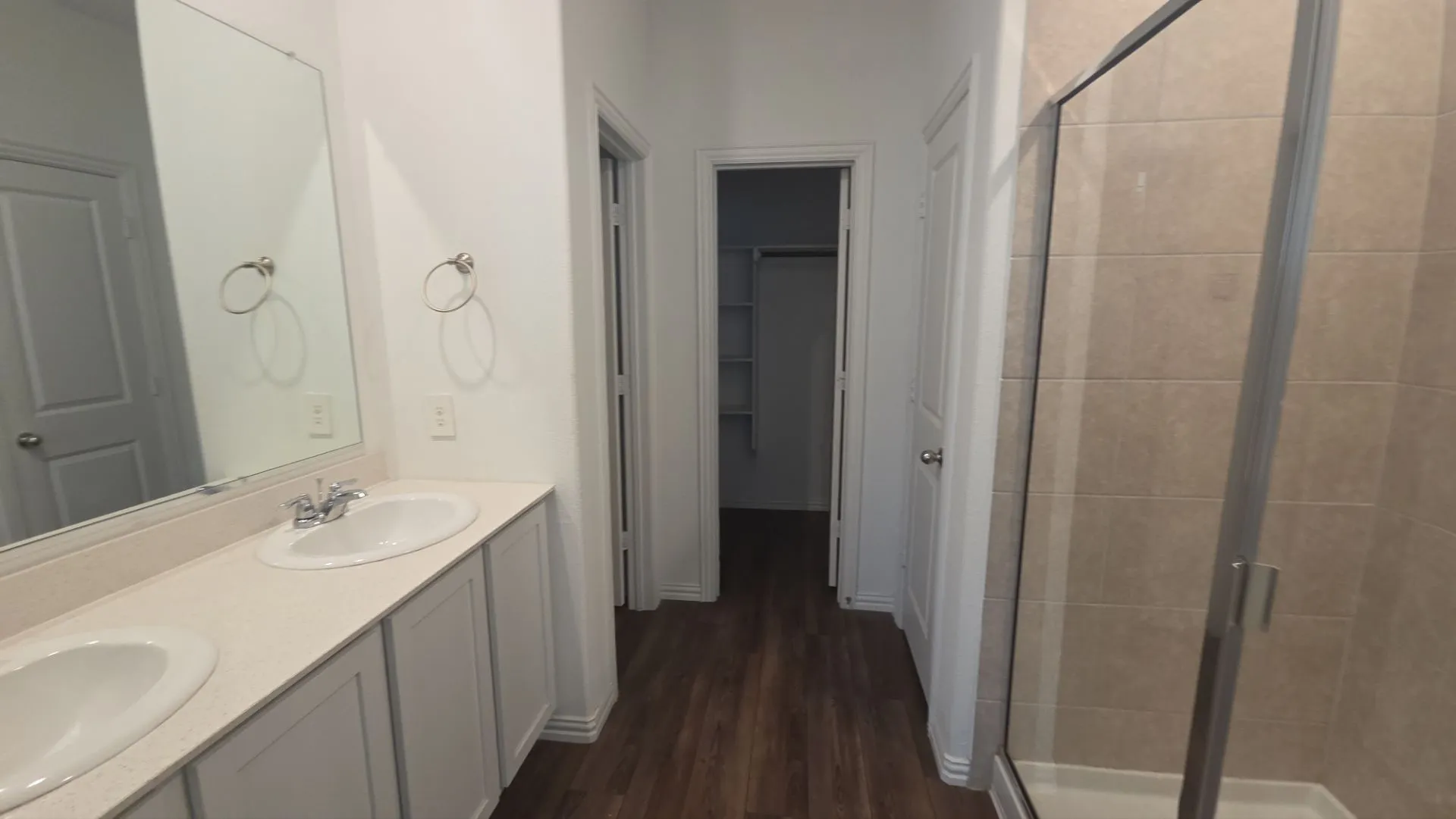 Single Family Residence For Sale in Kaufman County , 3951 Bellingham Lane, Forney, Texas 75126, 3 Bedroom, 2 Bathroom, 2 Garage spaces, 1,765 Sqft, built in 2021, mls#21306448, Real Estate Agent in Forney, Homes For Sale in Kaufman county, Homes For Sale in Forney, Realtor in Forney Texas, Real Estate Brokerage Independent Realty Texas, Luminita Cordes Realtor