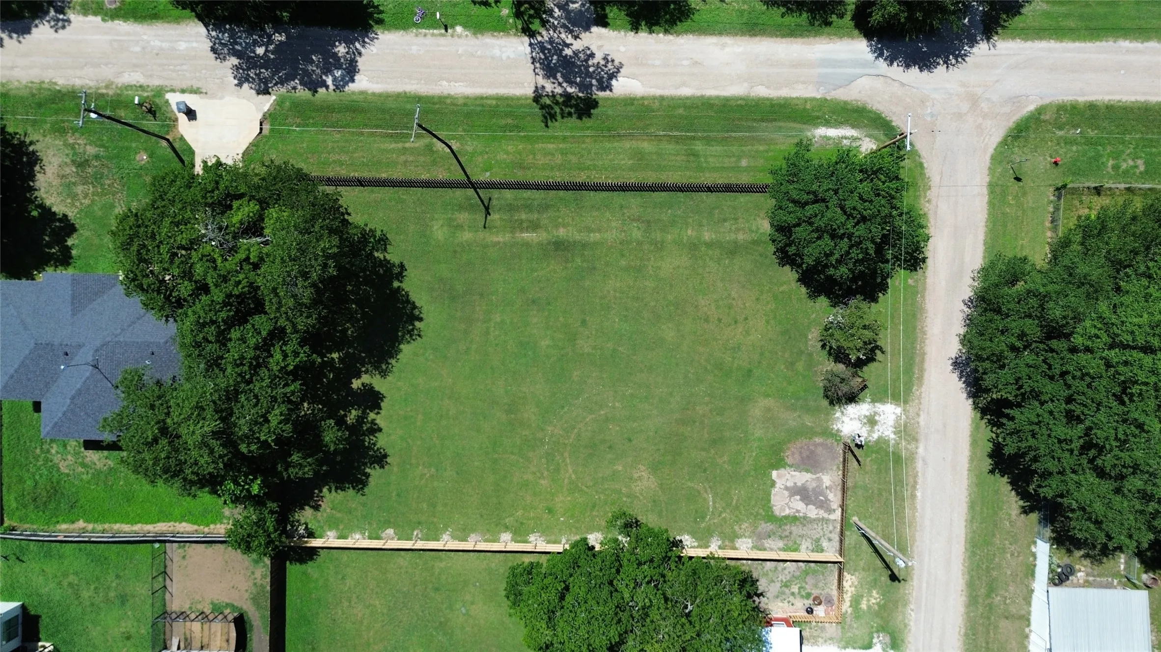 Improved Land For Sale in Ellis County , TBD West Avenue, Milford, Texas 76670, 0, 0, Garage spaces, 0 Sqft, built in 0, mls#21304878, Real Estate Agent in Milford, Homes For Sale in Ellis county, Homes For Sale in Milford, Realtor in Milford Texas, Real Estate Brokerage Independent Realty Texas, Luminita Cordes Realtor
