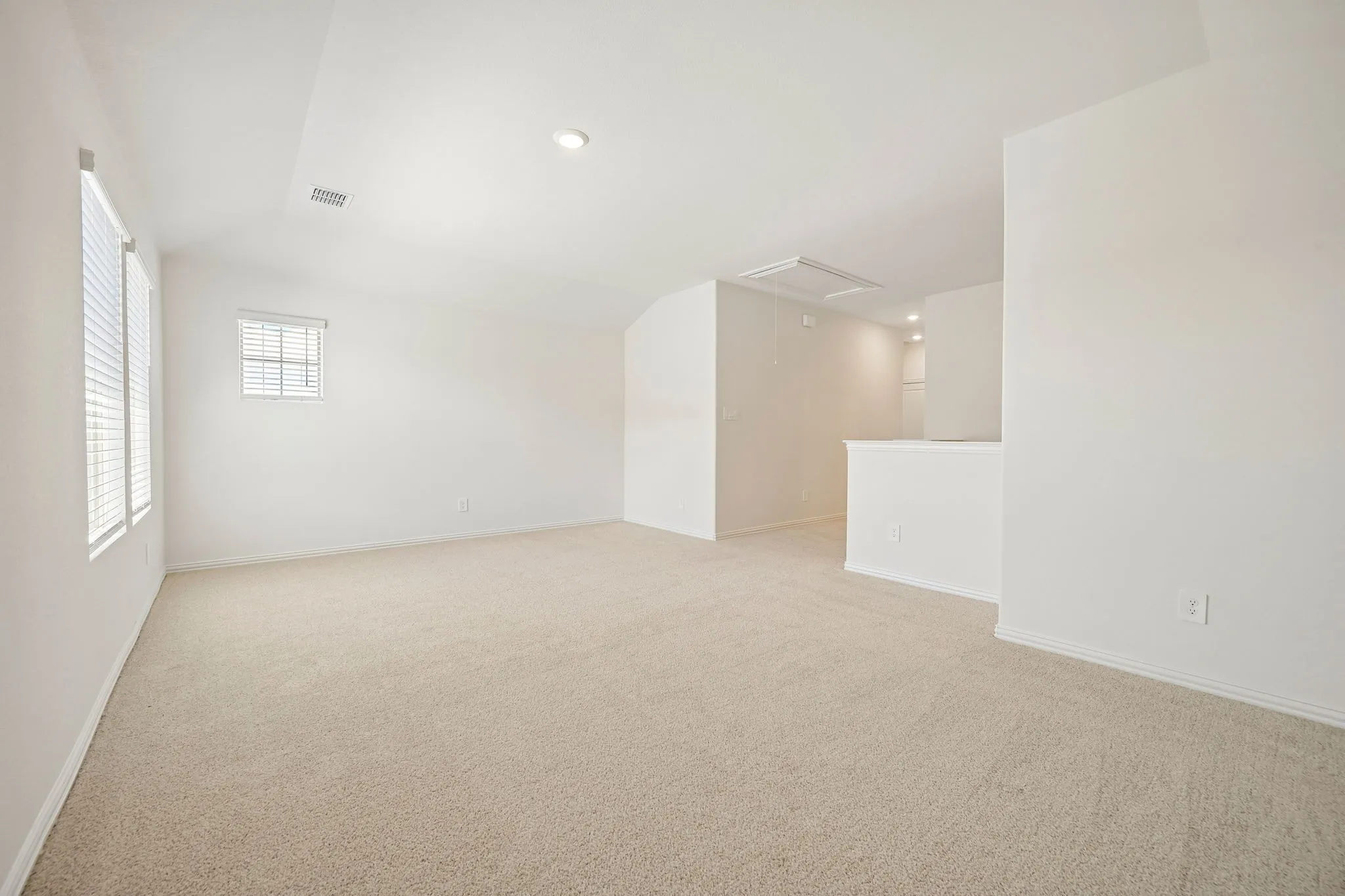 Photo is not of the actual home, but is an inspirational photo of builder’s model home and may depict options, furnishings, and/or decorator features that are not included.