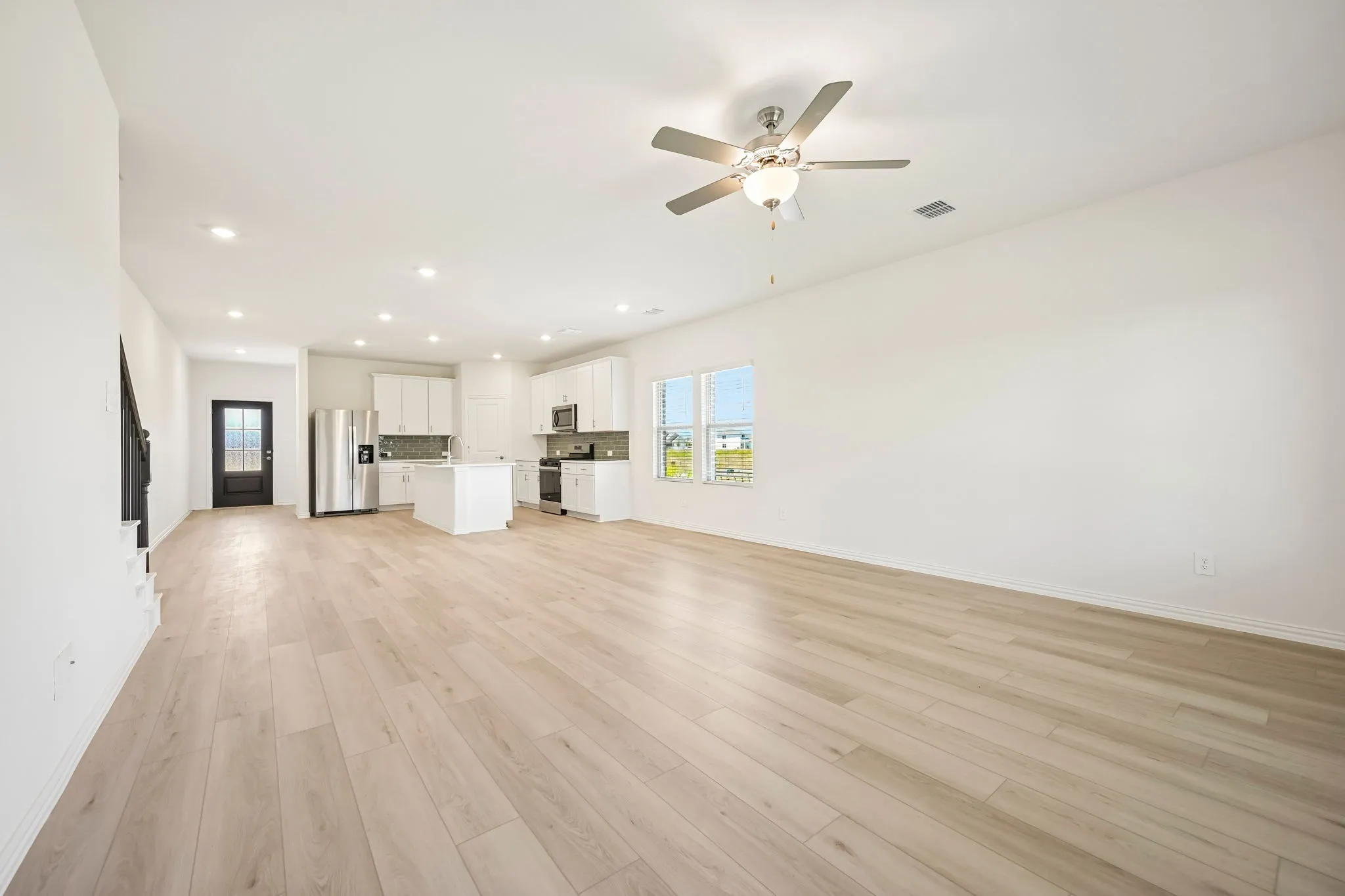 Photo is not of the actual home, but is an inspirational photo of builder’s model home and may depict options, furnishings, and/or decorator features that are not included.