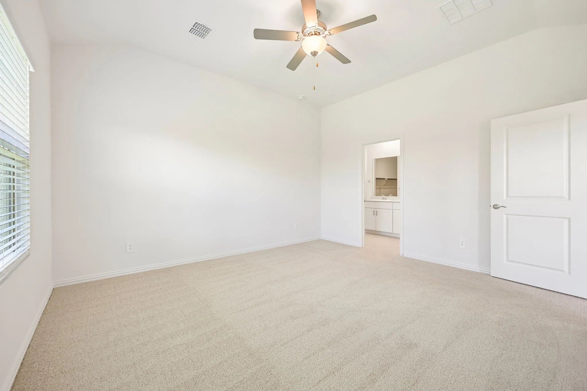 Photo is not of the actual home, but is an inspirational photo of builder’s model home and may depict options, furnishings, and/or decorator features that are not included.