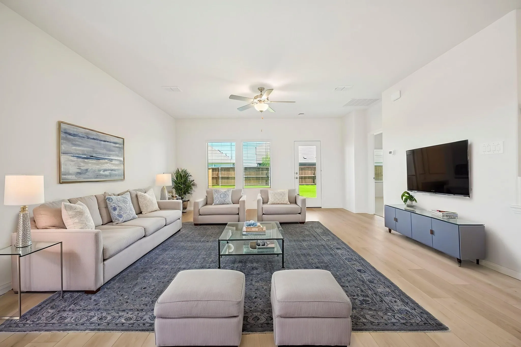Photo is not of the actual home, but is an inspirational photo of builder’s model home and may depict options, furnishings, and/or decorator features that are not included.