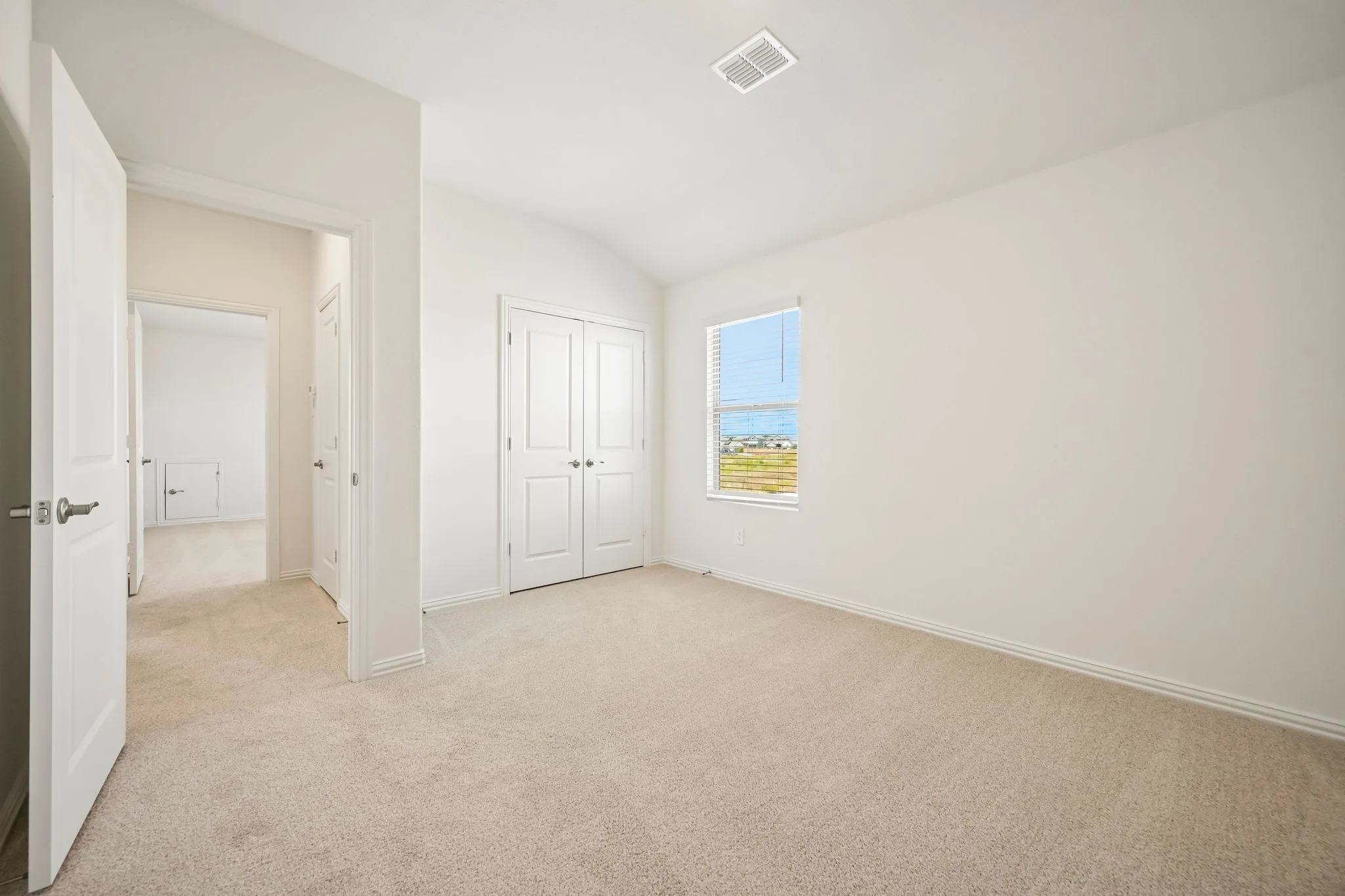 Photo is not of the actual home, but is an inspirational photo of builder’s model home and may depict options, furnishings, and/or decorator features that are not included.